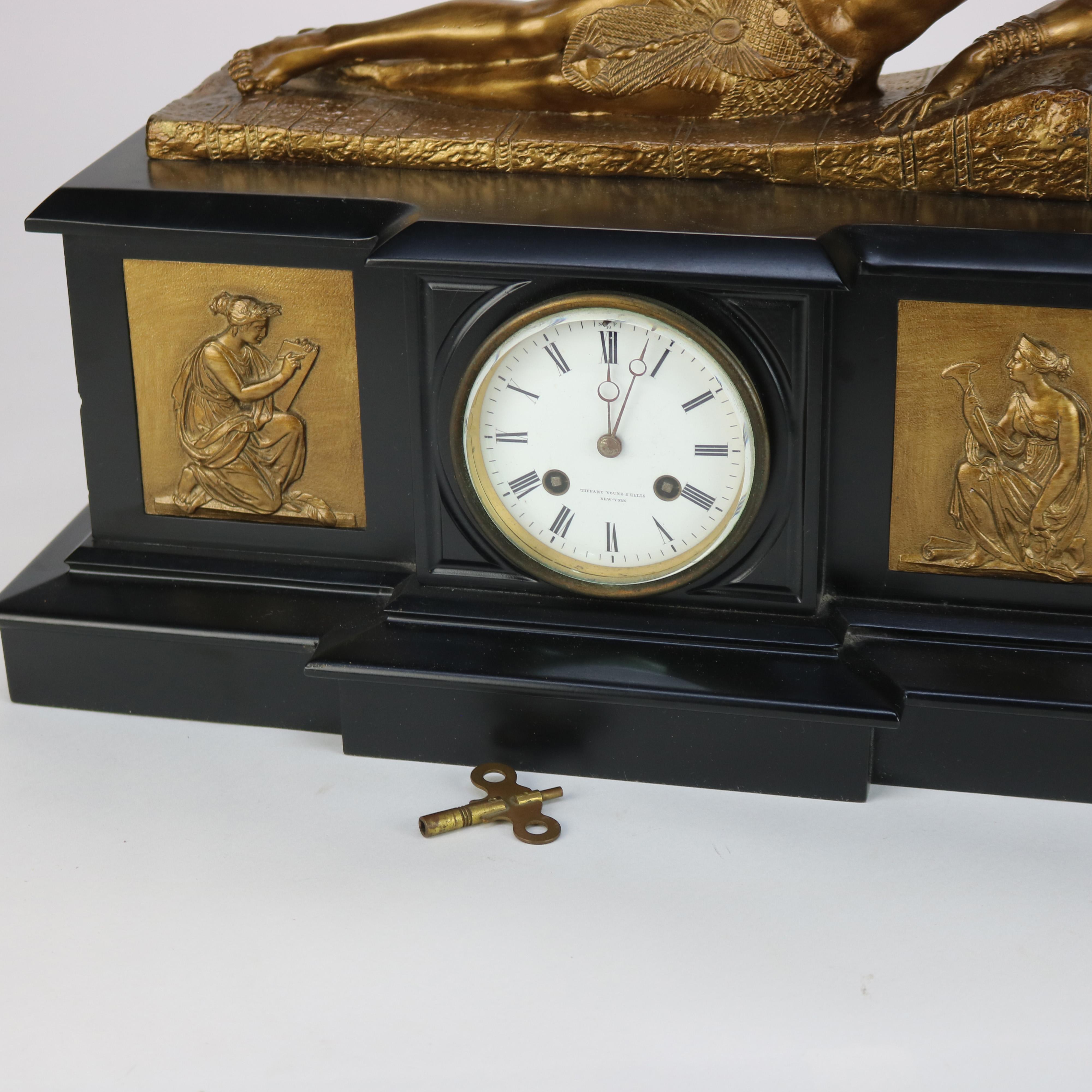 Antike figurale Kaminuhr von Tiffany, Young & Ellis im ägyptischen Revival-Stil, um 1890 6