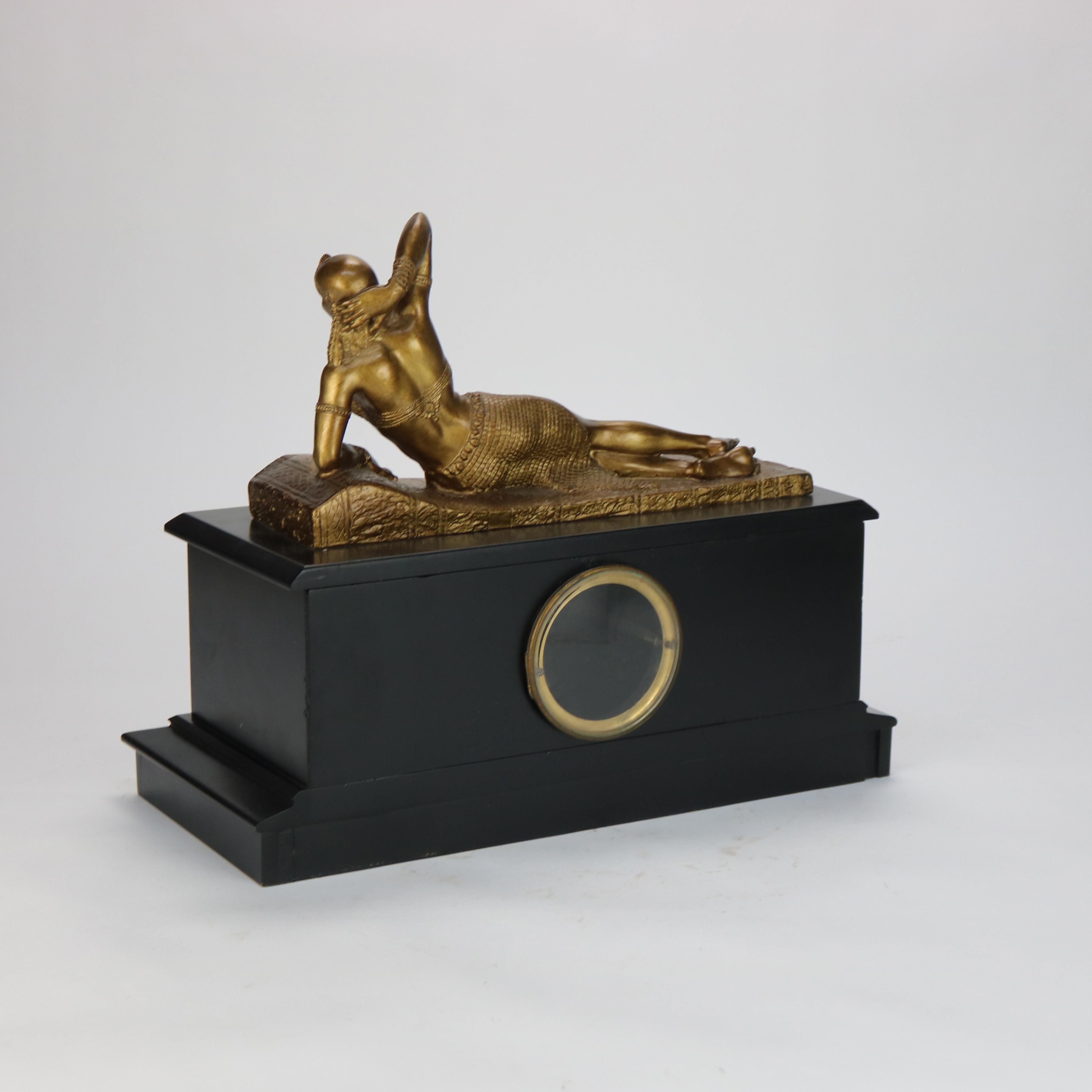 Antike figurale Kaminuhr von Tiffany, Young & Ellis im ägyptischen Revival-Stil, um 1890 8