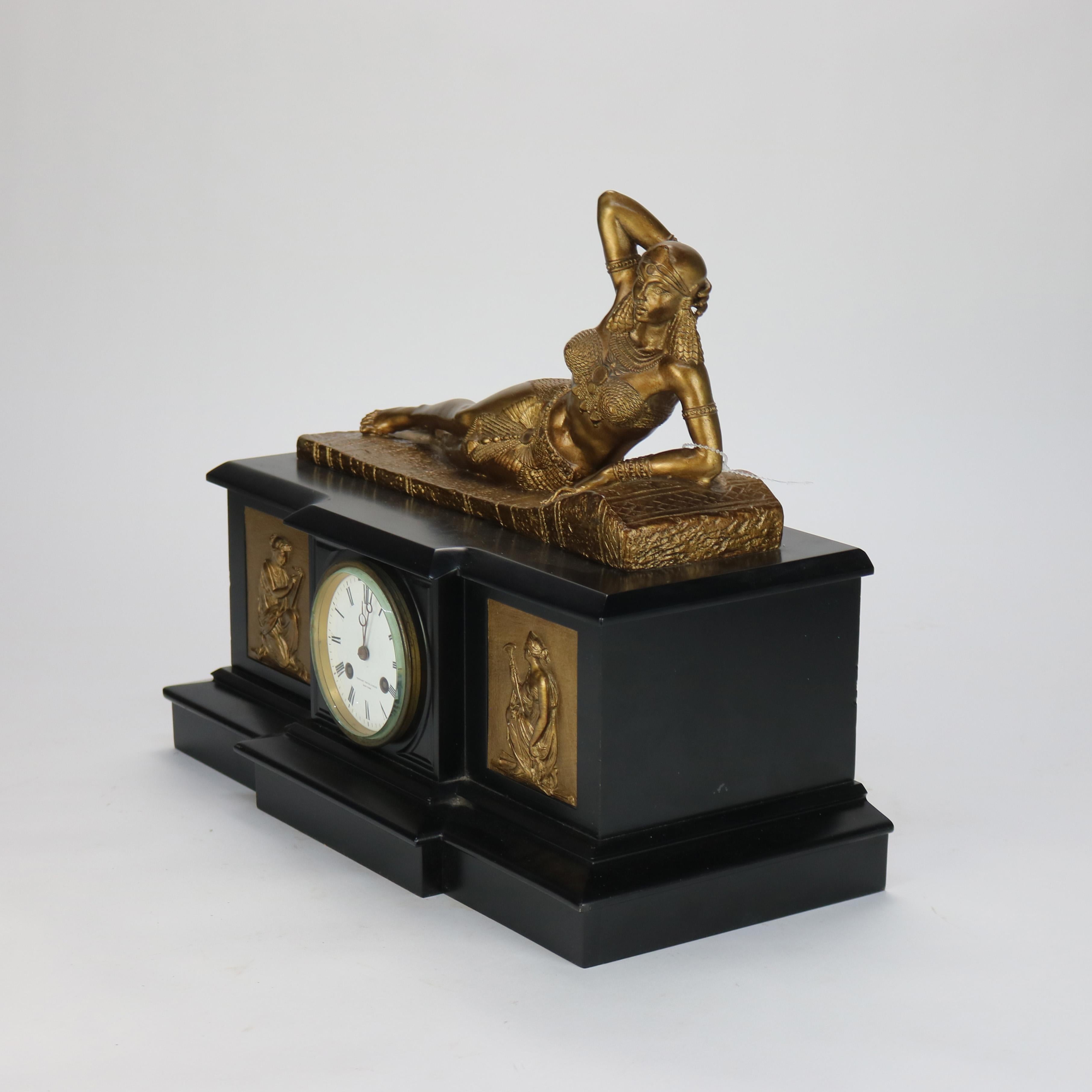 Antike figurale Kaminuhr von Tiffany, Young & Ellis im ägyptischen Revival-Stil, um 1890 (Neuägyptisch)