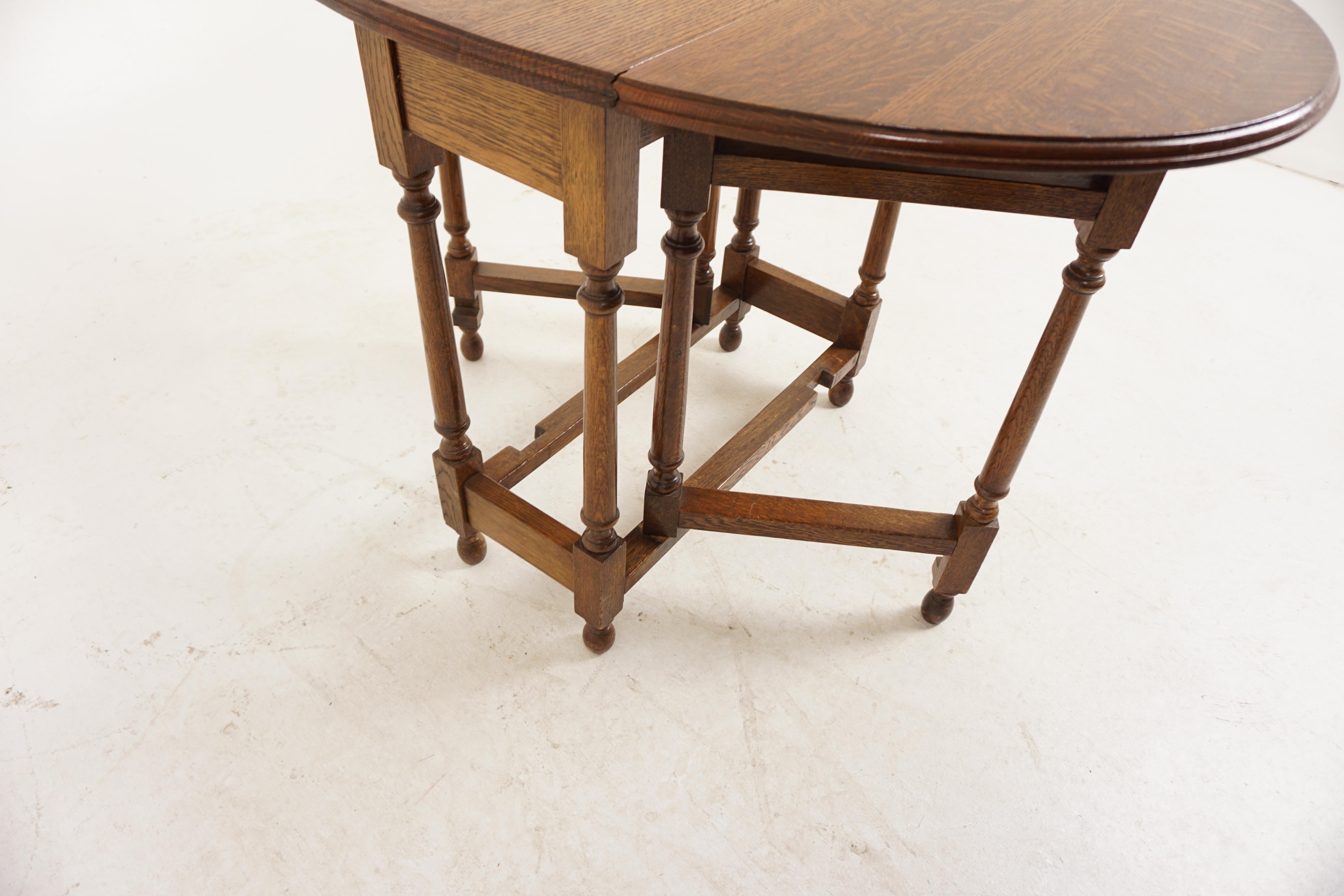 Hand-Crafted Antique Tiger Oak Table, Small Gateleg Drop Leaf End Table, Scotland 1930, H1115
