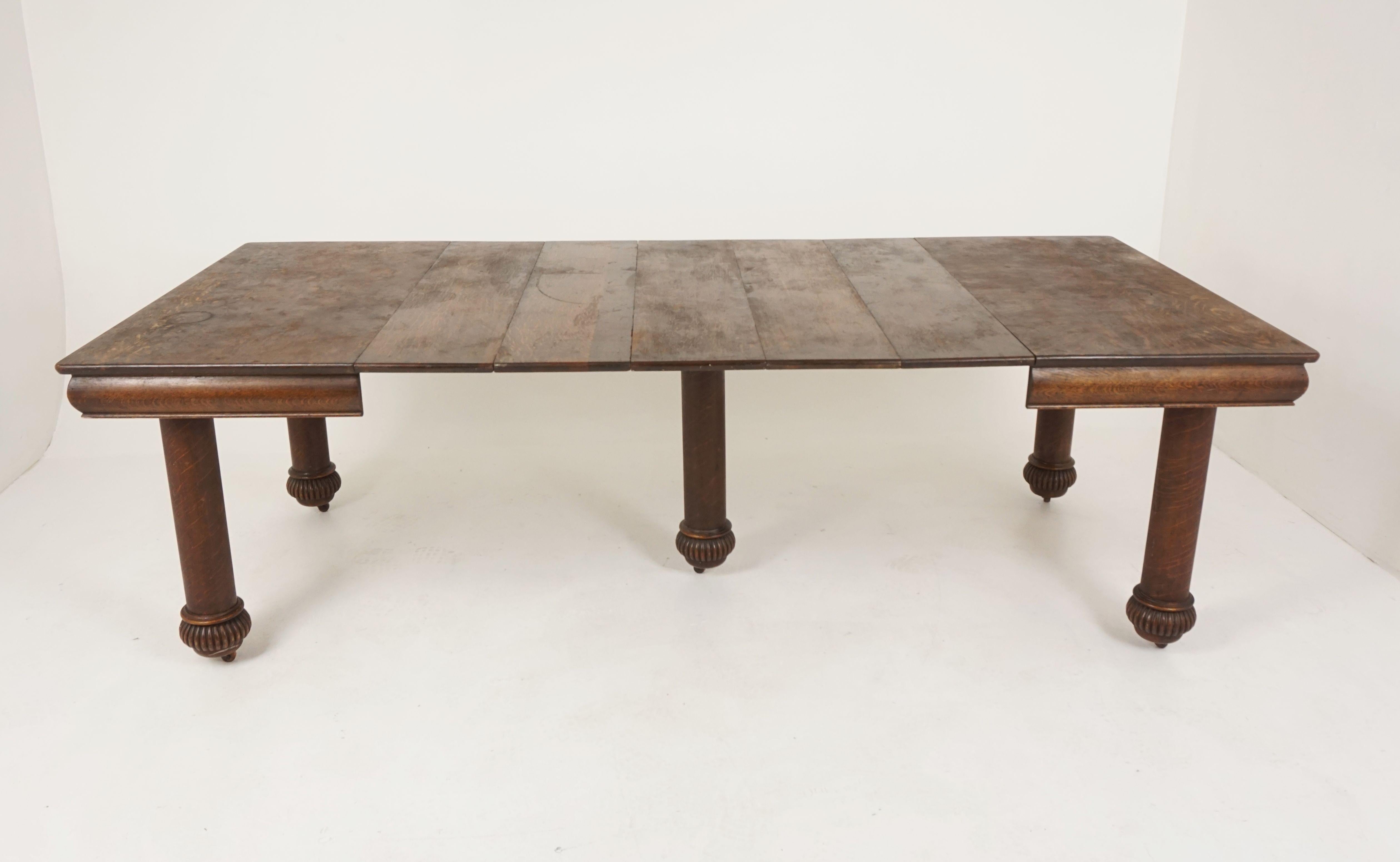 Antique Tiger Oak Table, Square Dining Table, 5 Leaves, American 1910, B2480 In Good Condition In Vancouver, BC