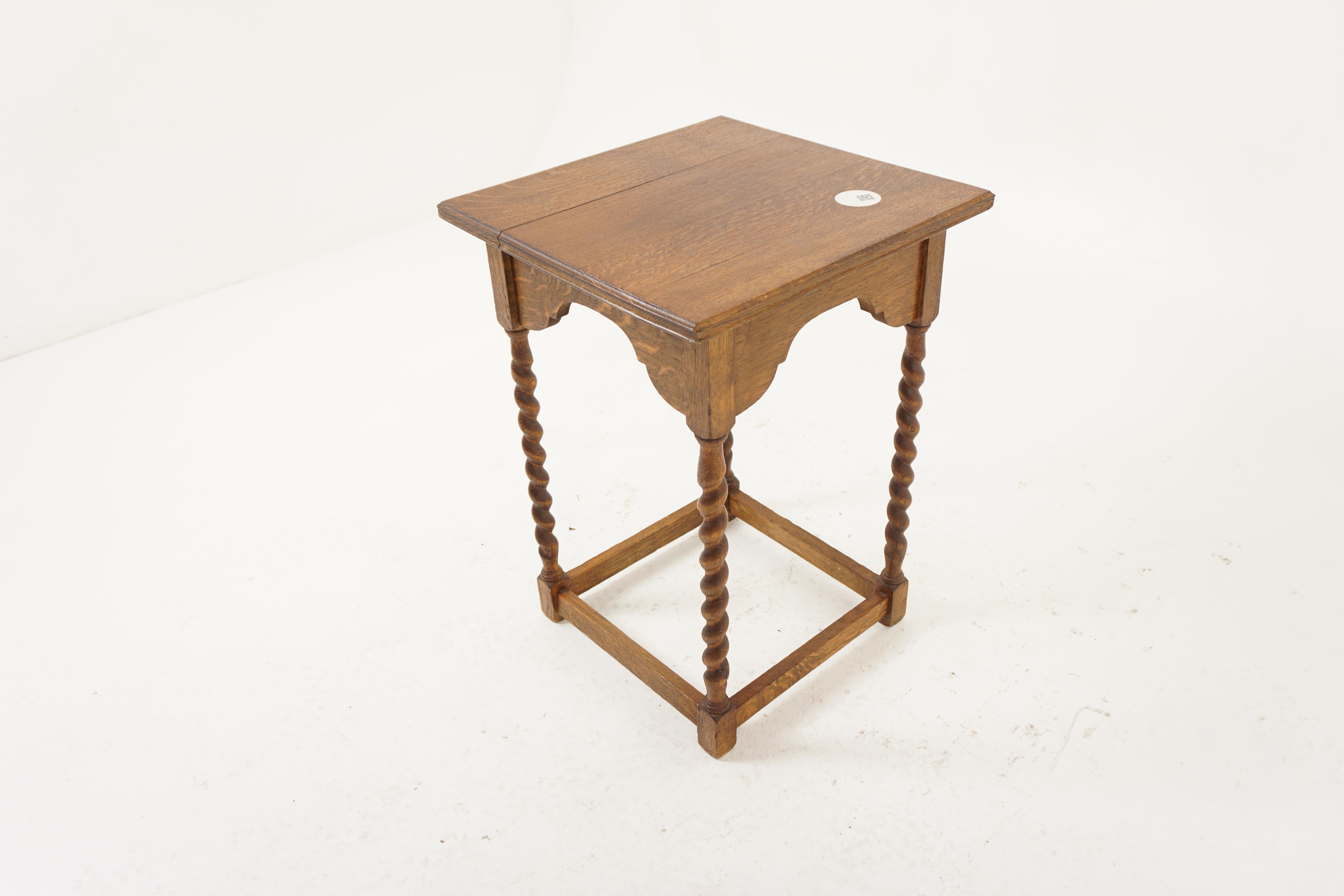 Early 20th Century Antique Tiger Oak Table, Vintage Barley Twist Lamp Table, Scotland 1920, H000