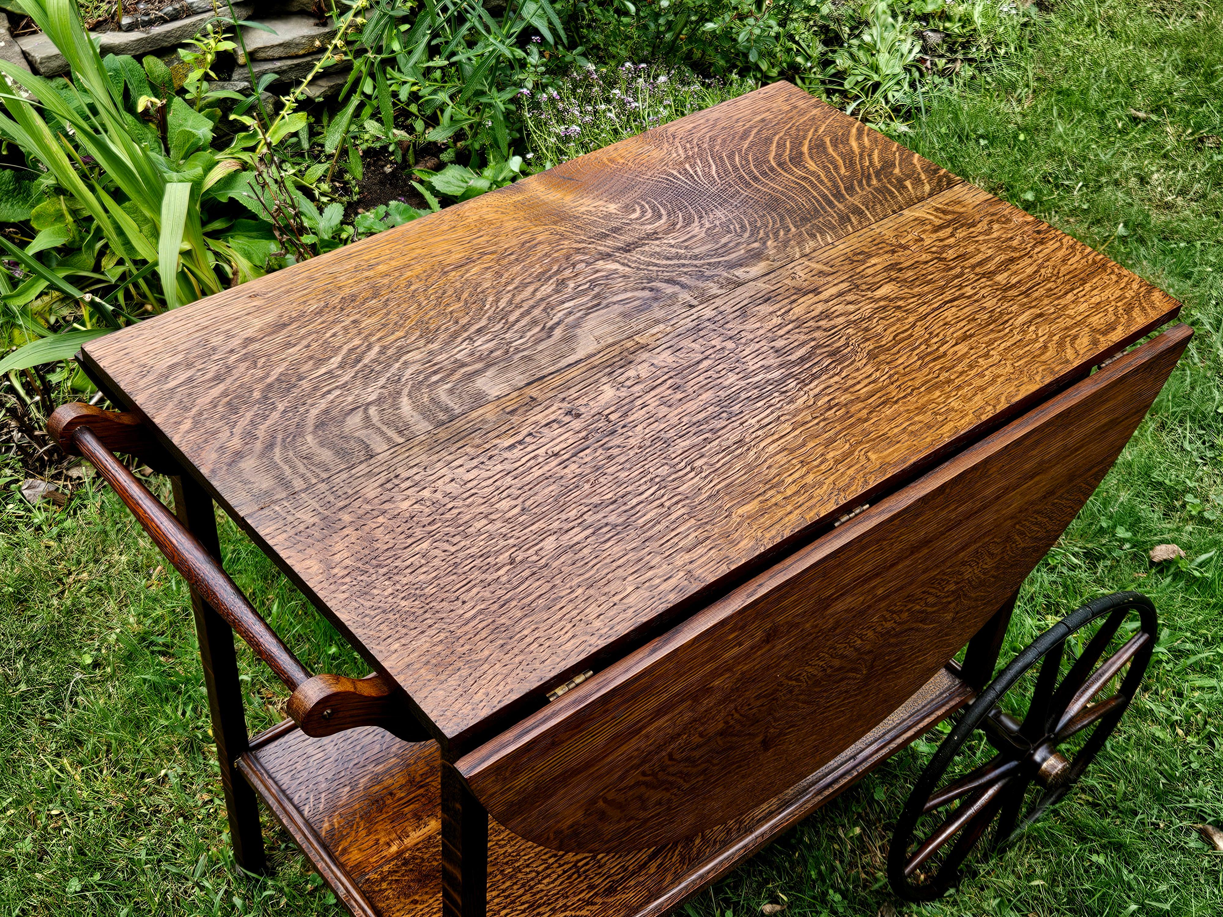 Antique Tiger oak Tea Cart Server Cart With Removable Glass Tray Top For Sale 6