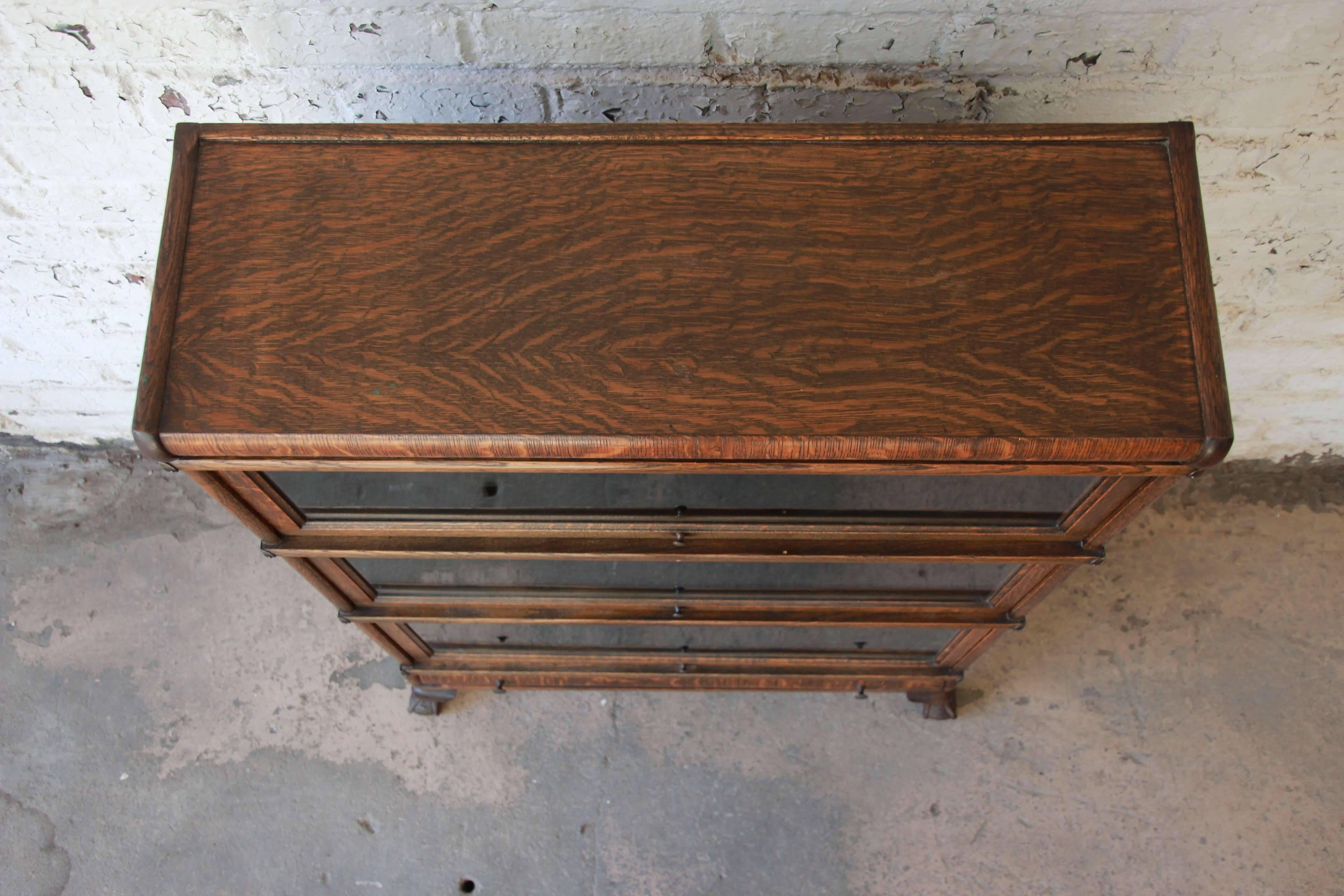 Antique Tiger Oak Three-Stack Barrister Bookcase by Macey In Good Condition In South Bend, IN