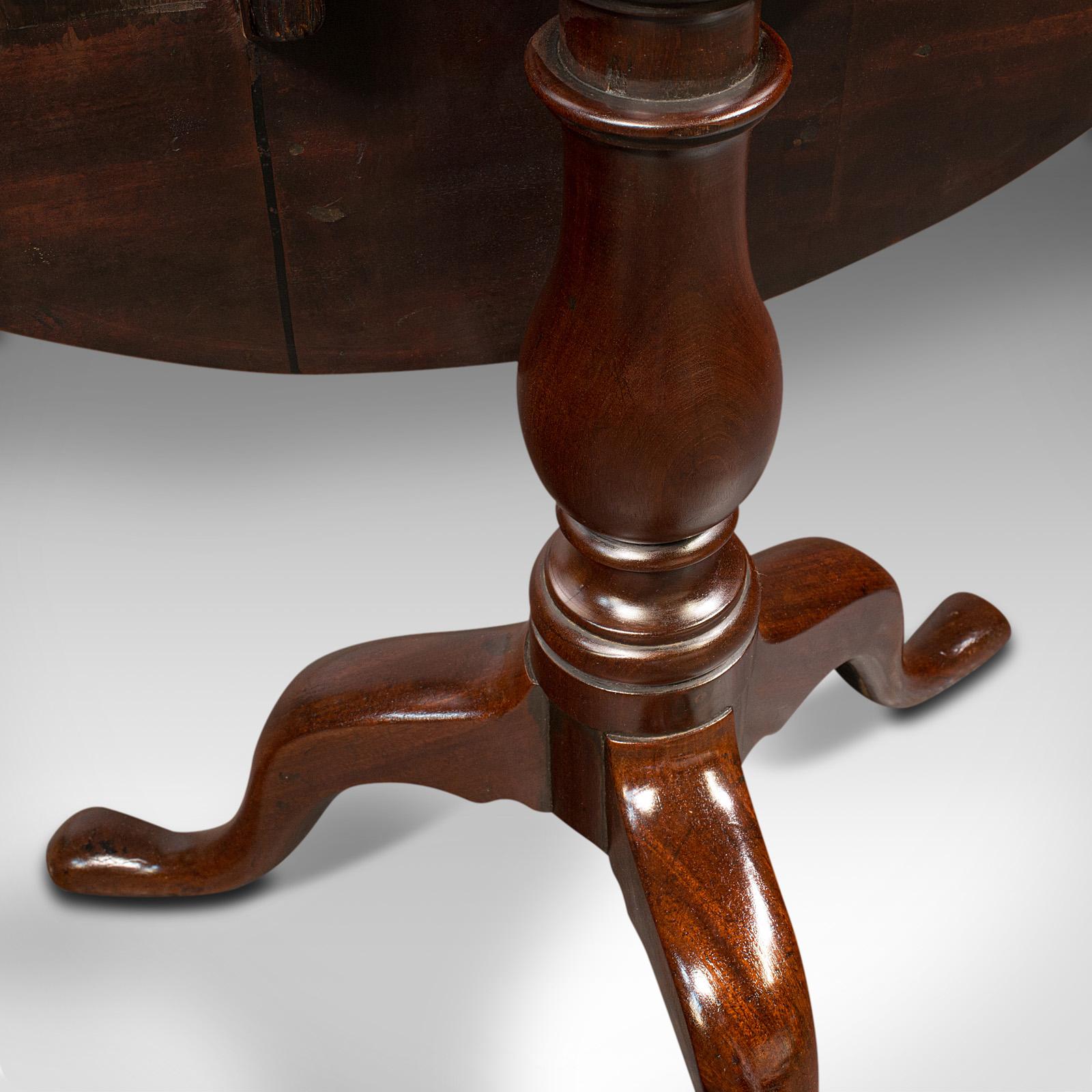 Antique Tilt Top Occasional Table, English, Mahogany, Side, Lamp, Georgian, 1800 For Sale 5
