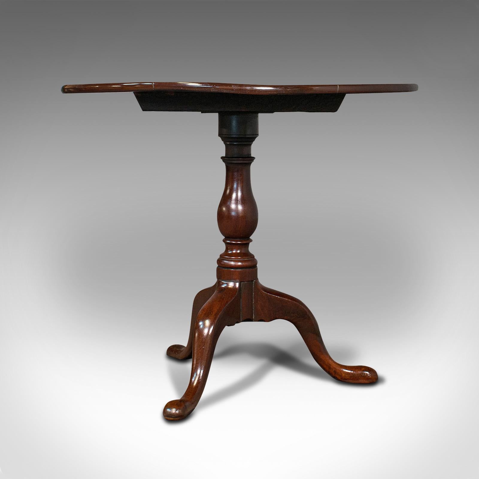 18th Century Antique Tilt Top Occasional Table, English, Mahogany, Side, Lamp, Georgian, 1800 For Sale