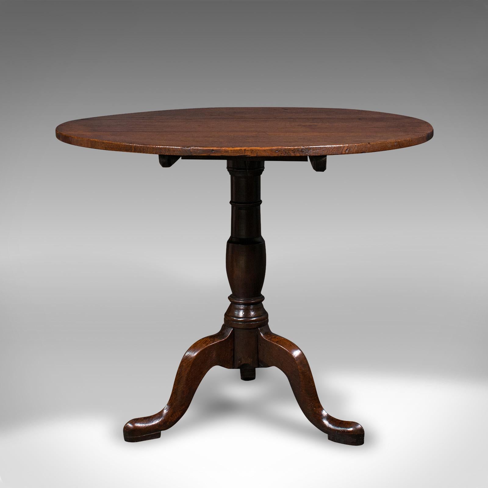 British Antique Tilt Top Occasional Table, English, Oak, Side, Lamp, Georgian, C.1780 For Sale