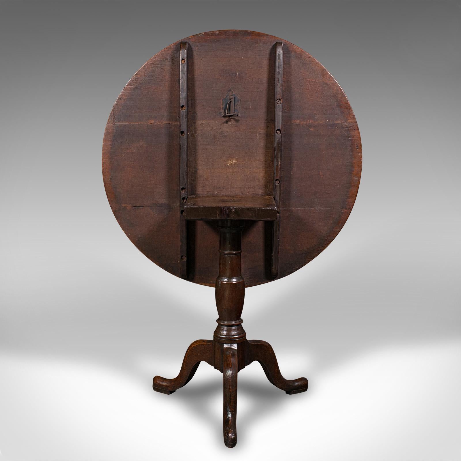 Antique Tilt Top Occasional Table, English, Oak, Side, Lamp, Georgian, C.1780 For Sale 3