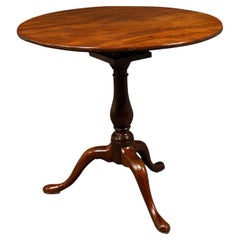 Table ancienne à plateau basculant, anglaise, d'appoint, à monture d'oiseau, géorgienne, C.C.C.