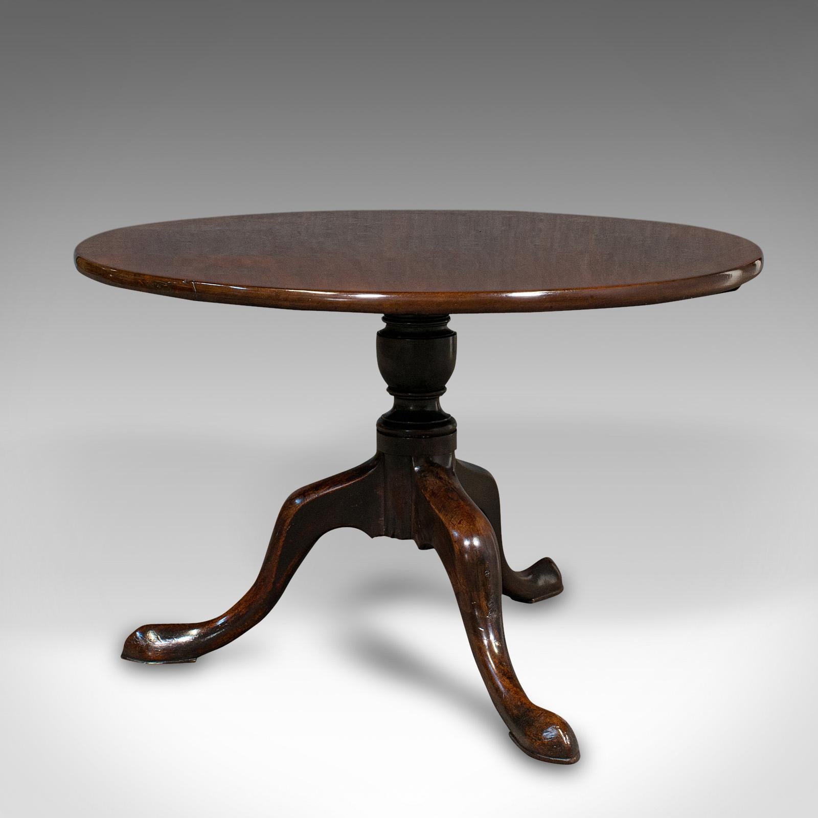 British Antique Tilt Top Table, English, Wine, Afternoon Tea, Early Georgian, Circa 1750 For Sale