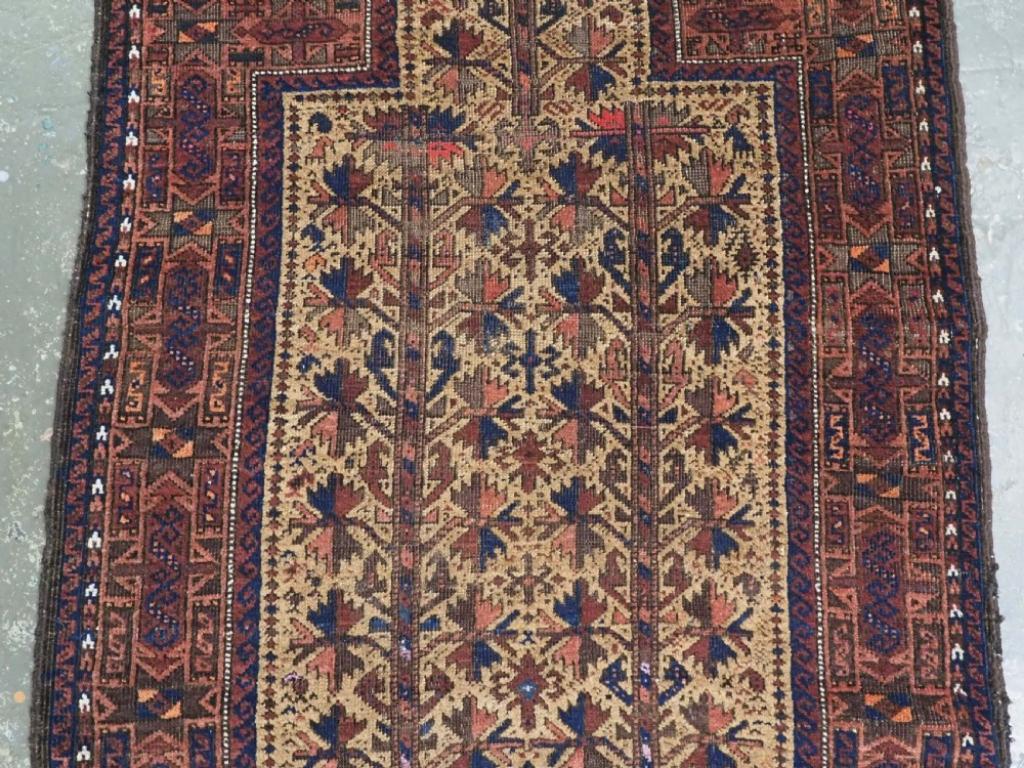 Antique Timuri / Baluch Prayer Rug, Camel Ground With Tree Of Life, Circa 1880 In Good Condition For Sale In Moreton-In-Marsh, GB