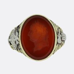 Antico anello con sigillo in corniola di Titus Caesar
