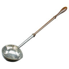 Louche de service ancienne anglaise, argentée, poinçonnée, géorgienne