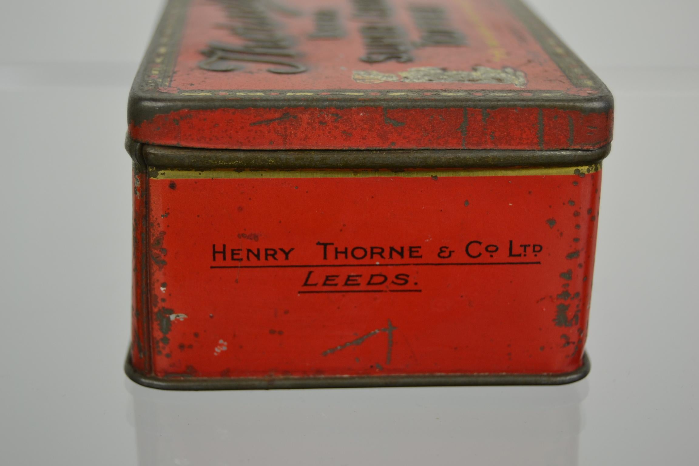 Antique Toffee Tin Henry Thorne and Co, England For Sale 3