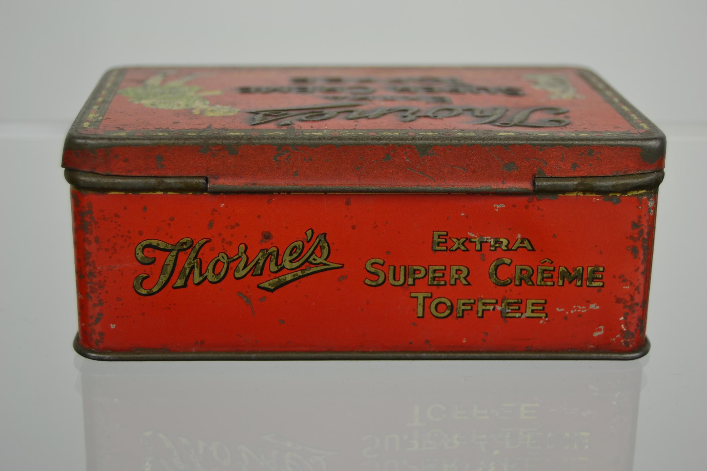 Antique Toffee Tin Henry Thorne and Co, England For Sale 4