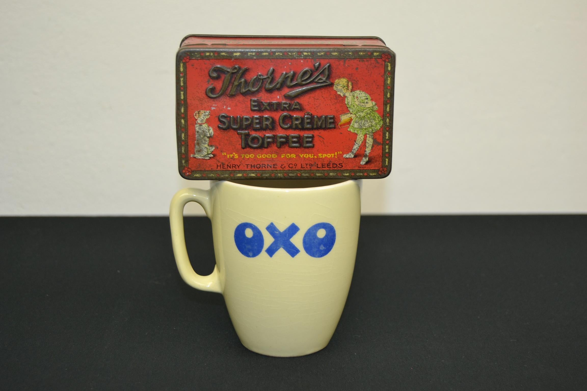 Antique Toffee Tin Henry Thorne and Co, England For Sale 9