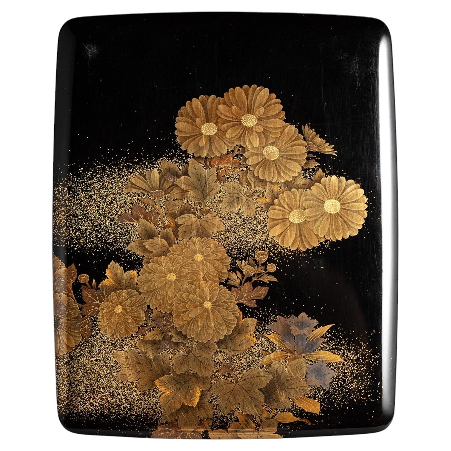 Antique Togidashi Maki-e Chrysanthemum Document Box