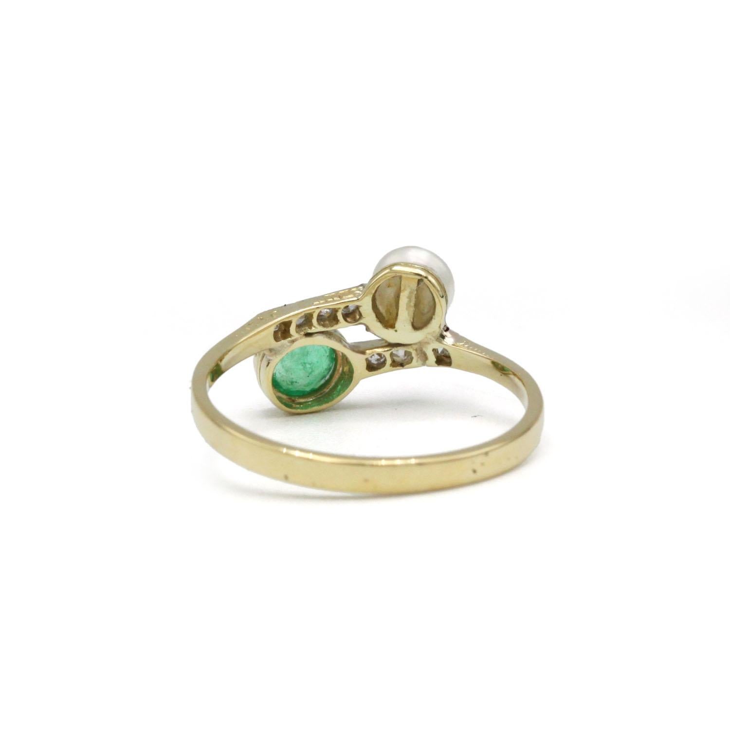 Antiker Toi et Moi Ring aus 18K Gold mit Smaragdperle und Diamanten im Altschliff Damen im Angebot