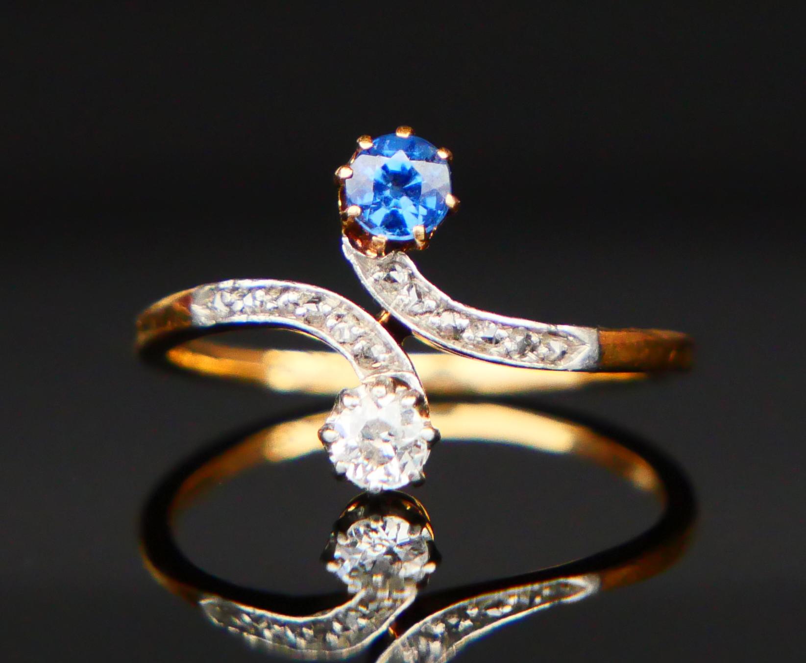 Art Nouveau Antique Toi et Moi Ring natural Cornflower Sapphire Diamonds 18K Gold Ø4.75/1.8g For Sale