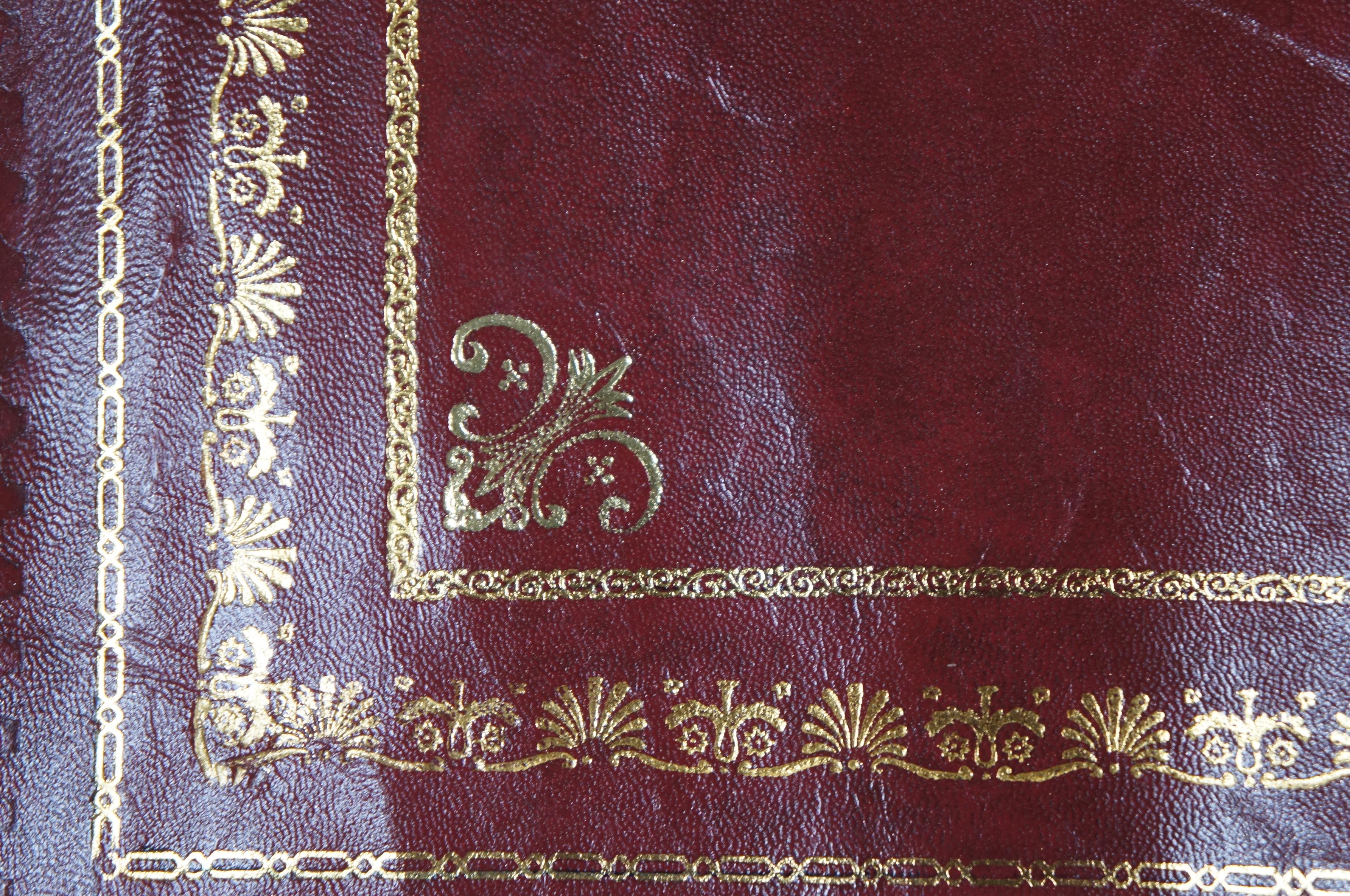 Antique Tooled Red Burgundy Leder Schreibfläche Schreibtisch einfügen Pad (20. Jahrhundert) im Angebot