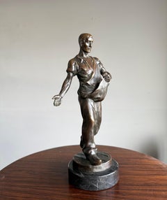 Escultura antigua de bronce de primera calidad de un trabajador de la tierra / sembrador masculino de Max Valentin