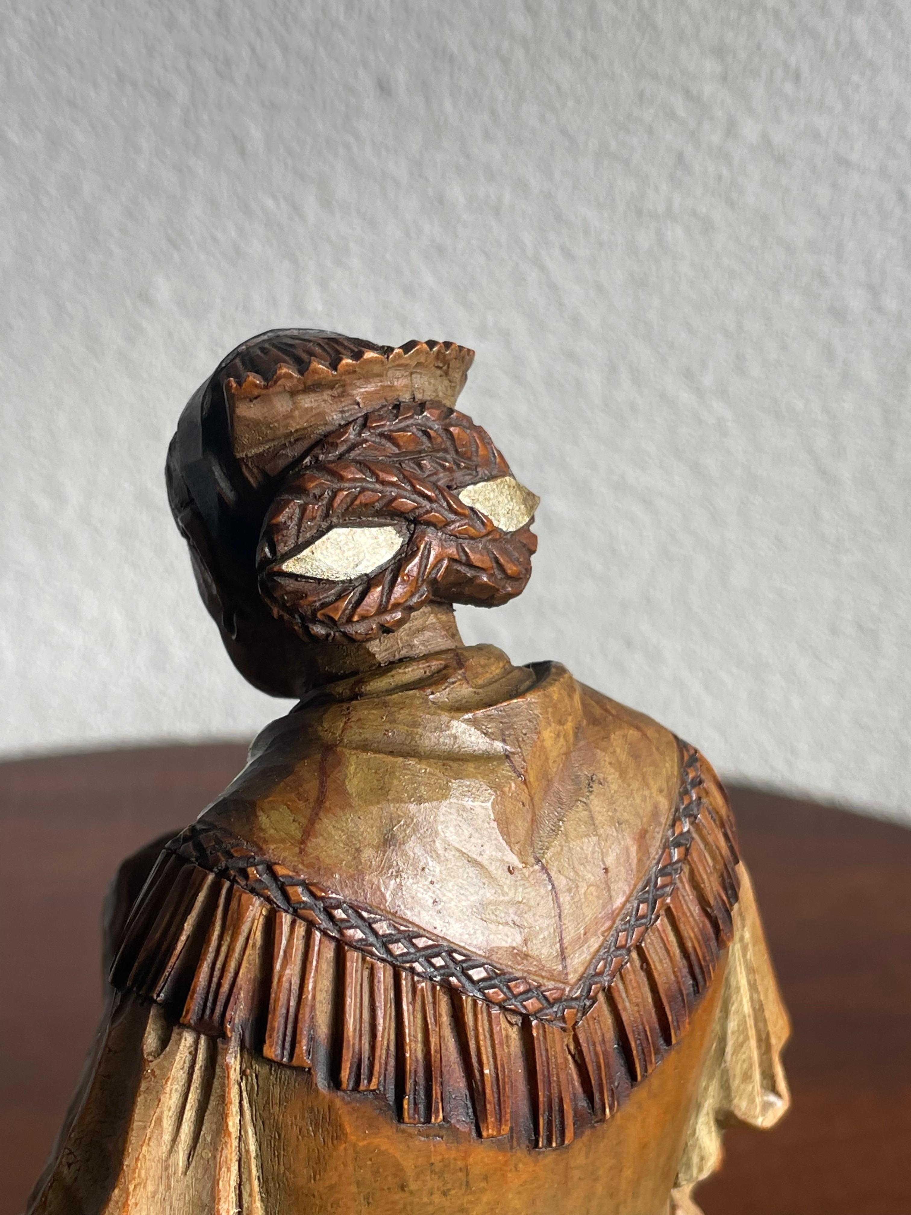 20th Century Antique Top Quality Carved Black Forest Style Knitting Farmer's Wife Sculpture For Sale