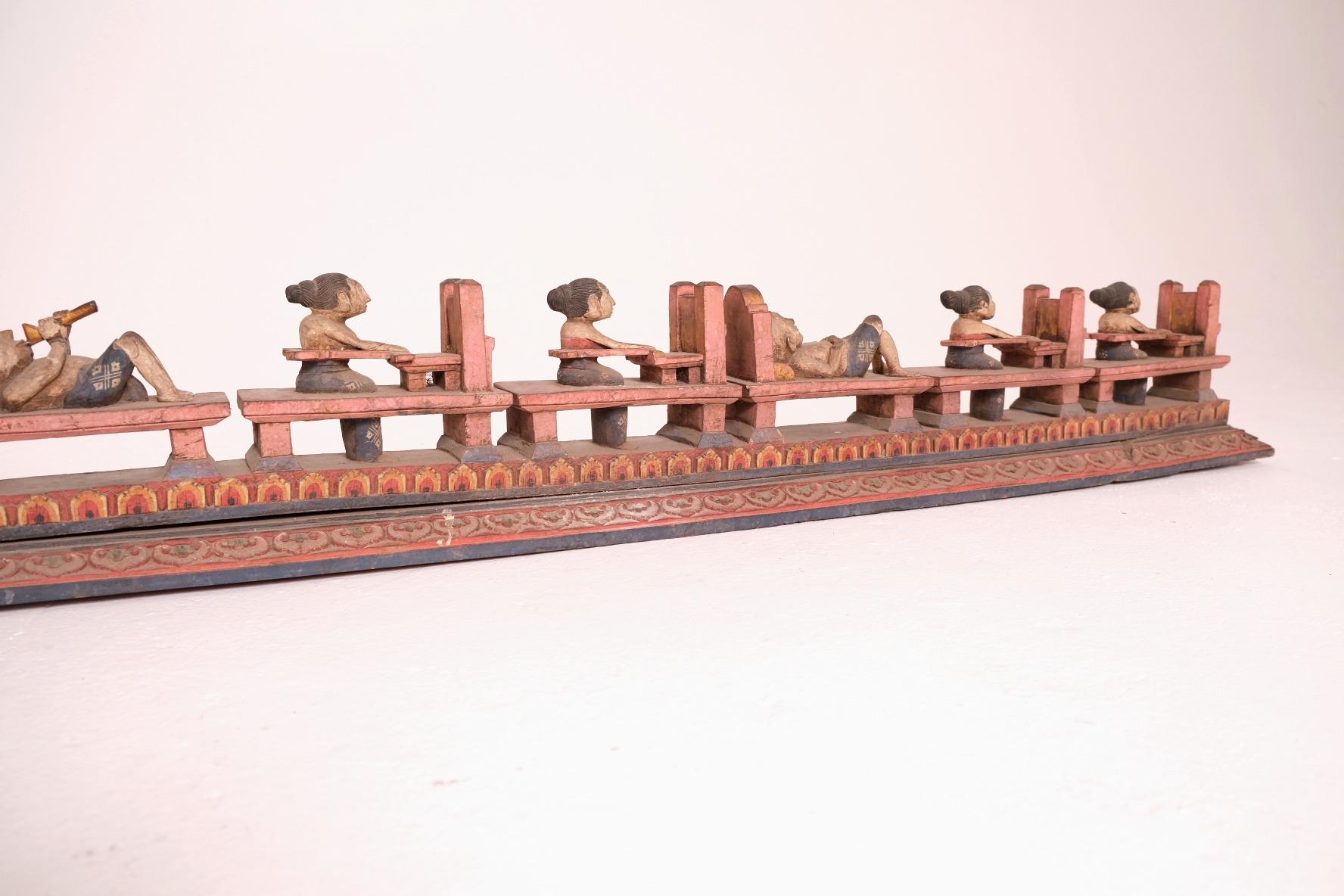 20th Century Antique Toraja Soul Boat Sculpture with Eight Carved Figures, Indonesia For Sale