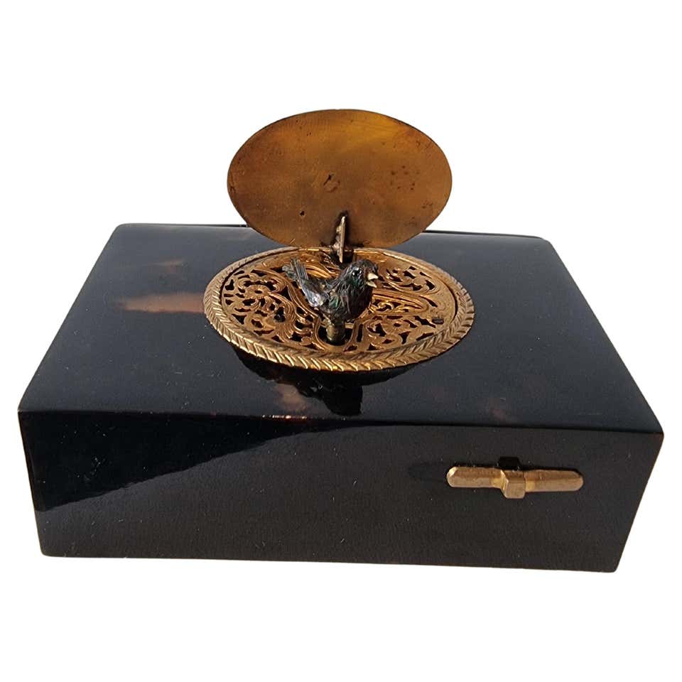 Singing Bird Boxes - 19 For Sale on 1stDibs | bird music box, singing ...