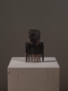 Antique Touareg Hand-Carved Wooden Hair Comb – Saharan Berber Tribal Art