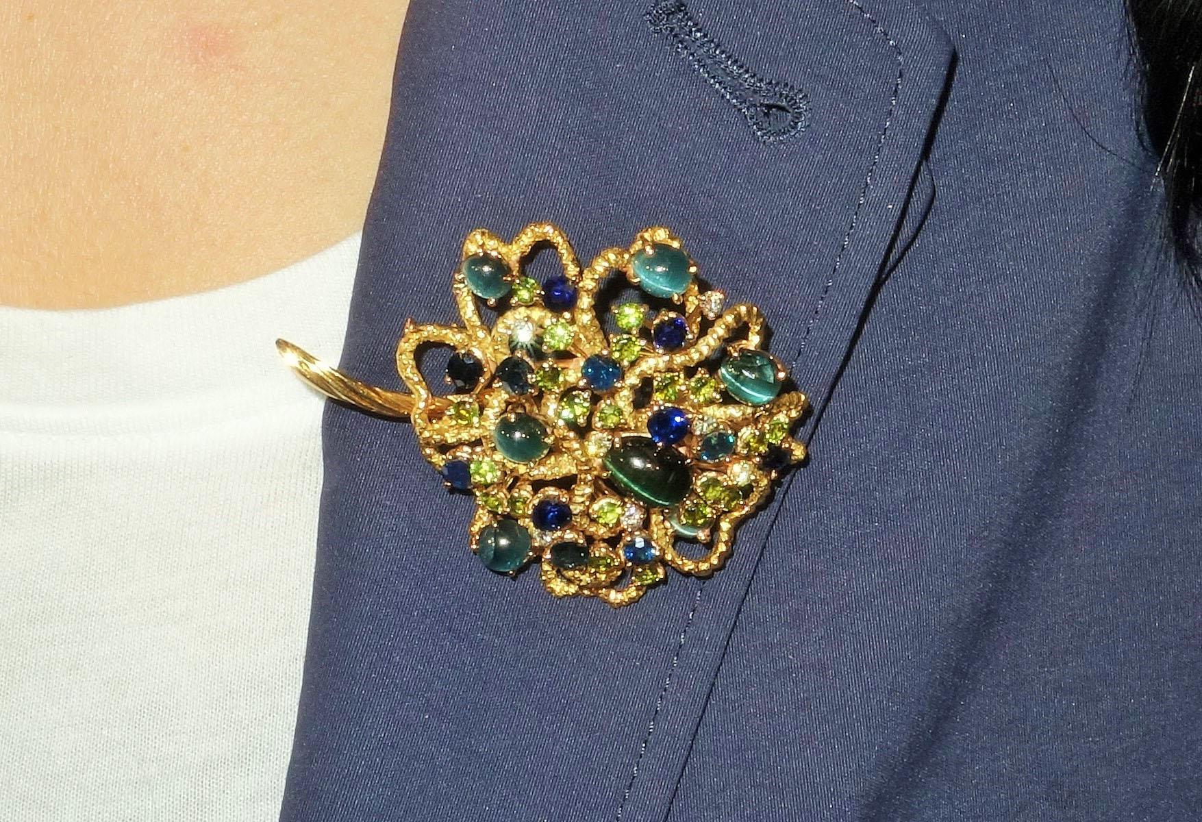 sapphire brooch pin jewelry