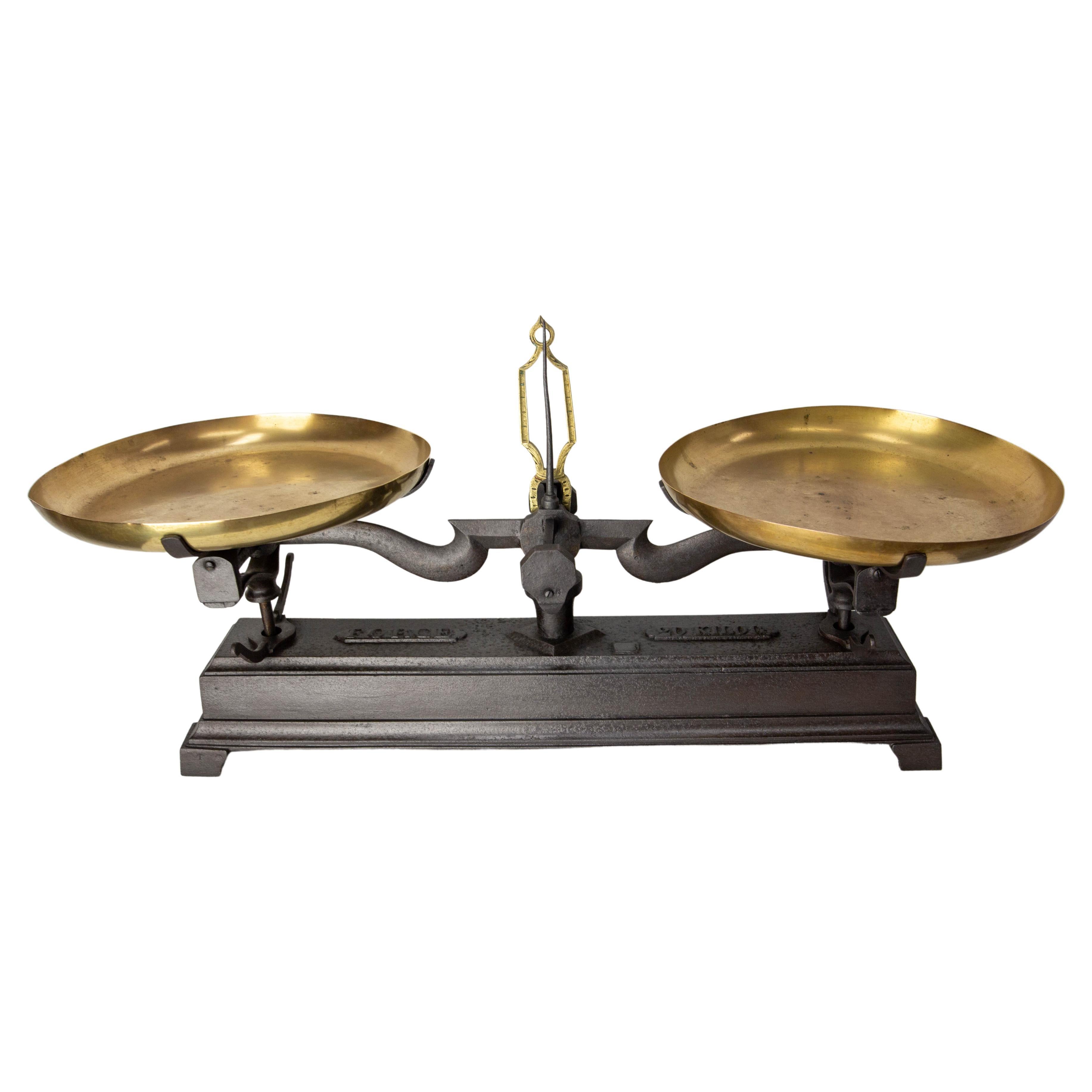 Antique Trade Scale Brass and Cast Iron, France, circa 1880 For Sale