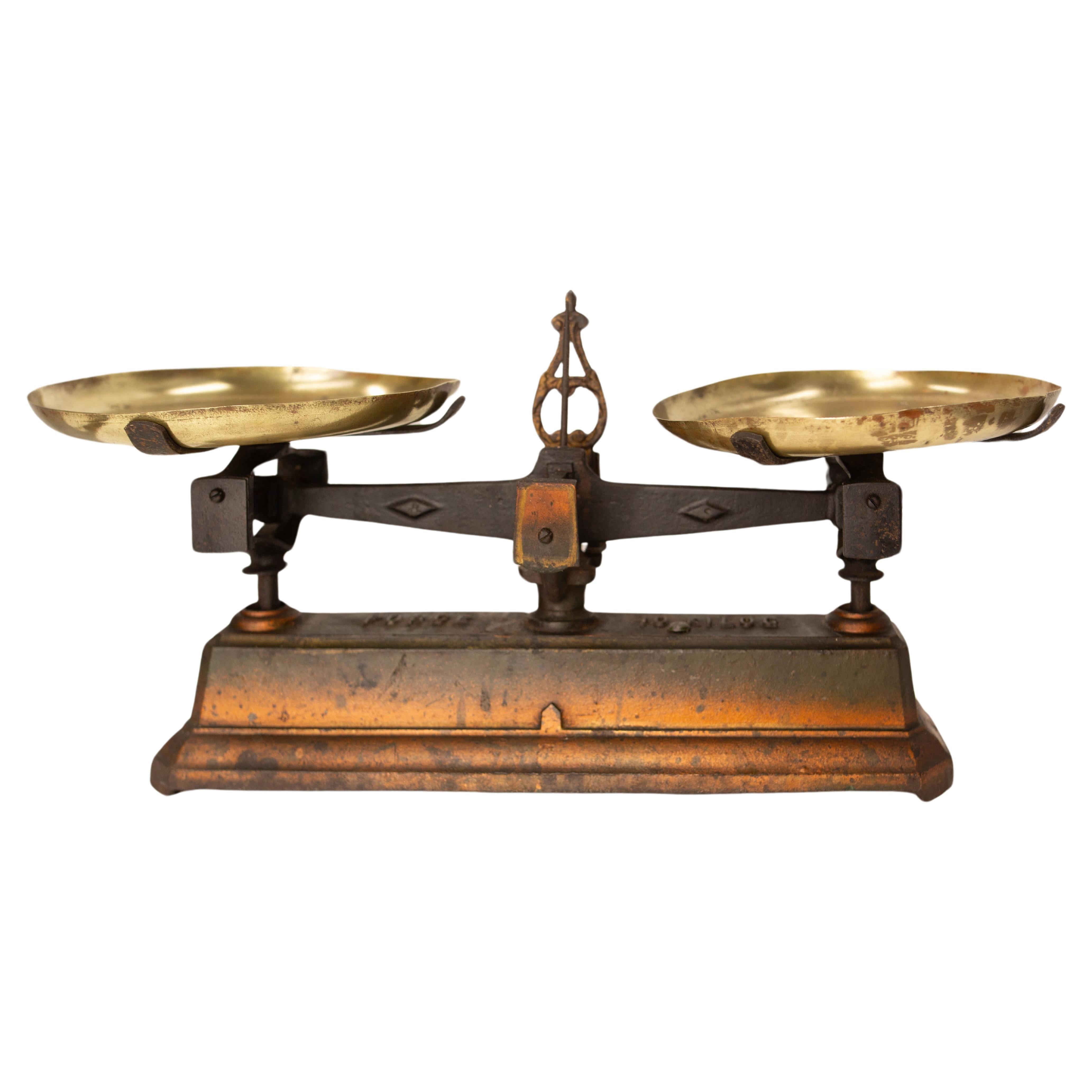 Antique Trade Scale Brass and Painted Cast Iron, France, circa 1880 For Sale
