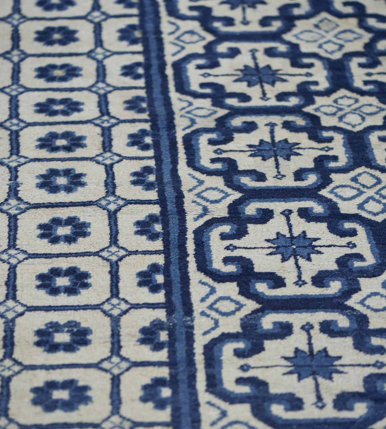 20th Century Antique Traditional Blue Wool Chinese Peking Rug For Sale