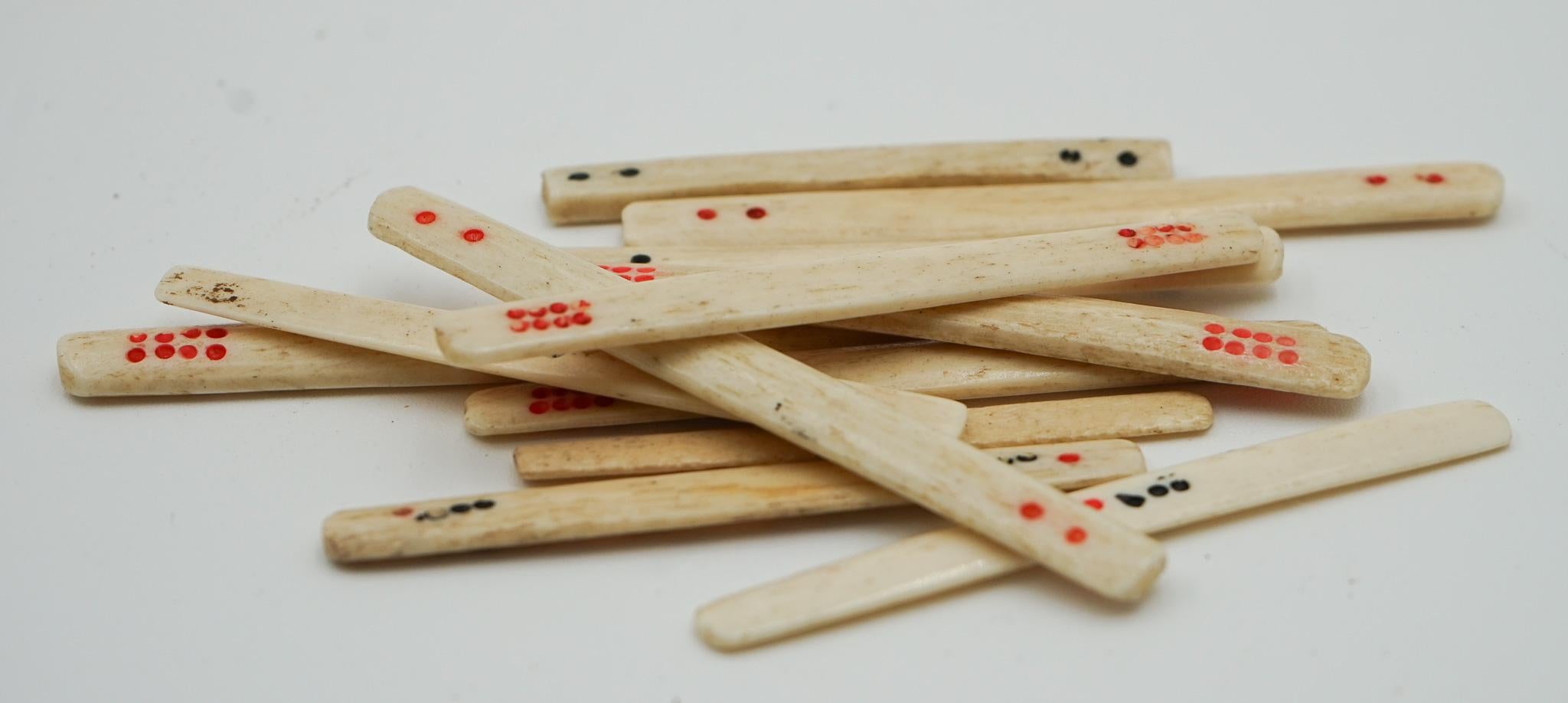 ANTIGUO JUEGO DE MAHJONG TRADICIONAL CHINO CON 144 TiLES en venta 6