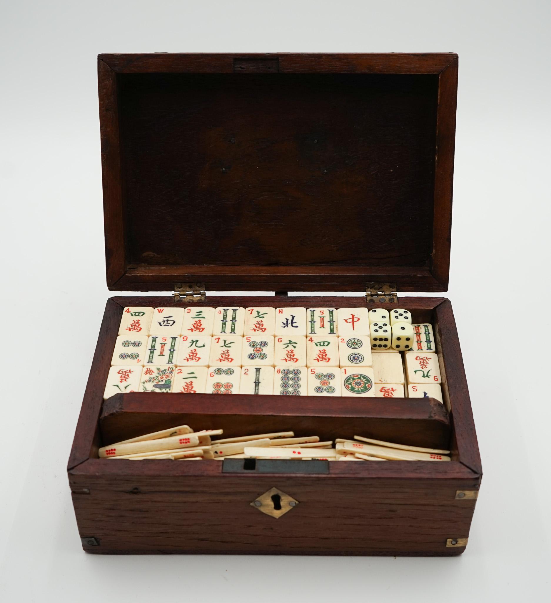 ANTIGUO JUEGO DE MAHJONG TRADICIONAL CHINO CON 144 TiLES Hecho a mano en venta
