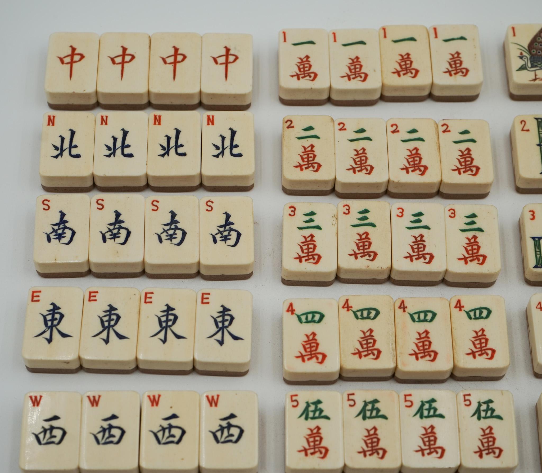 ANTIGUO JUEGO DE MAHJONG TRADICIONAL CHINO CON 144 TiLES en venta 2