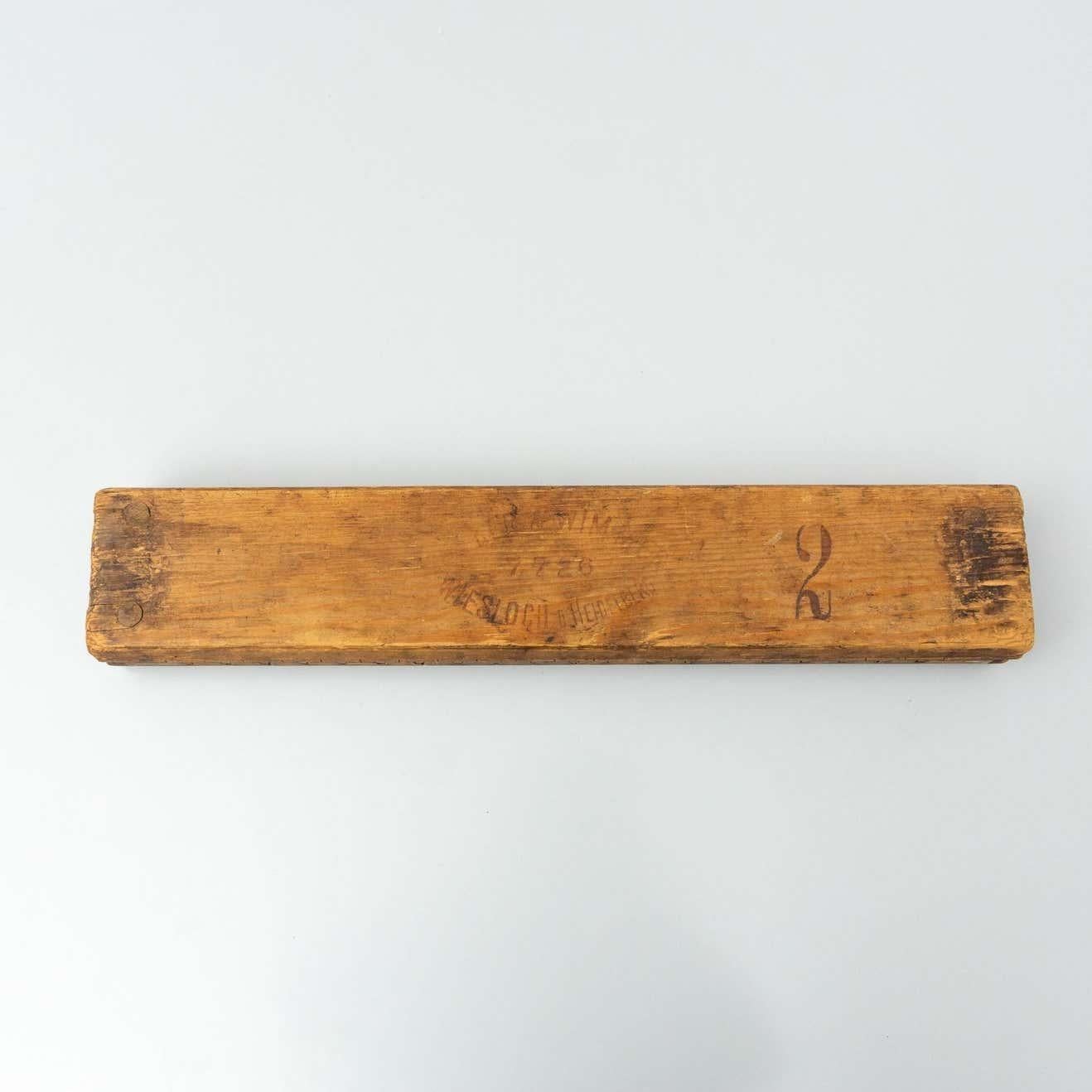 Legno Antico portasigari tradizionale, 1950 circa in vendita