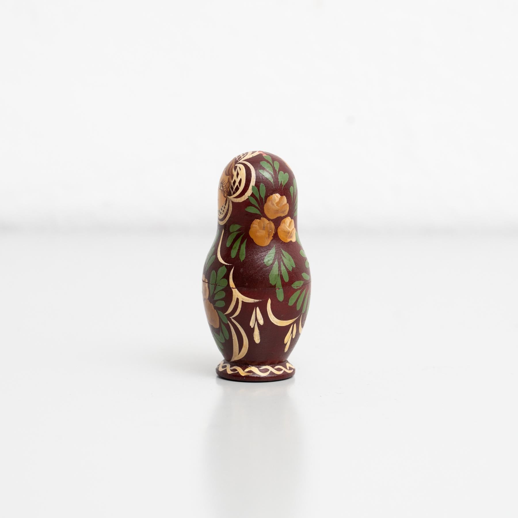 russian doll wooden toy