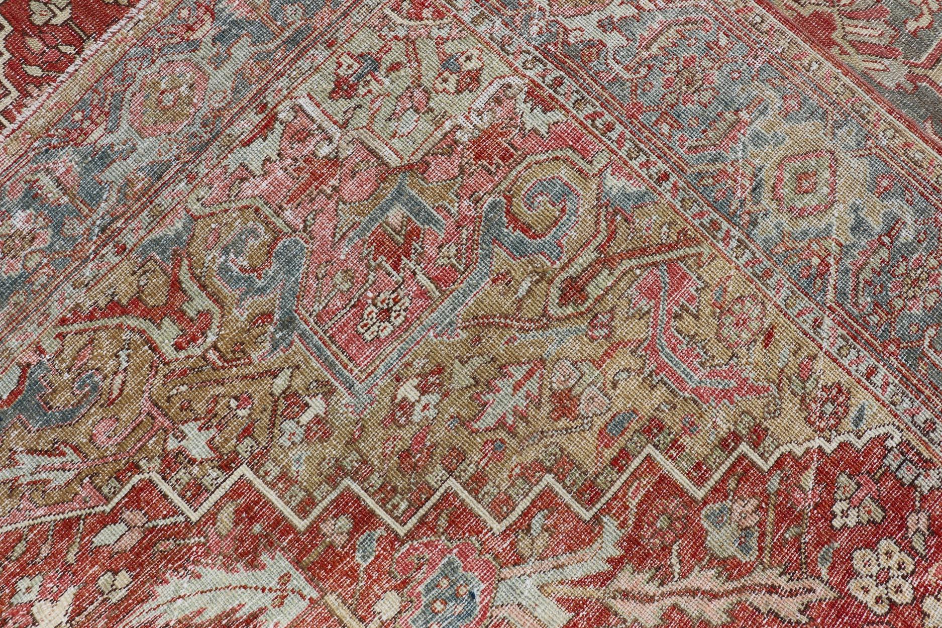 Alfombra Heriz Antigua Tradicional con Diseño de Medallón Floral 7'7 x 10'5 en venta 1