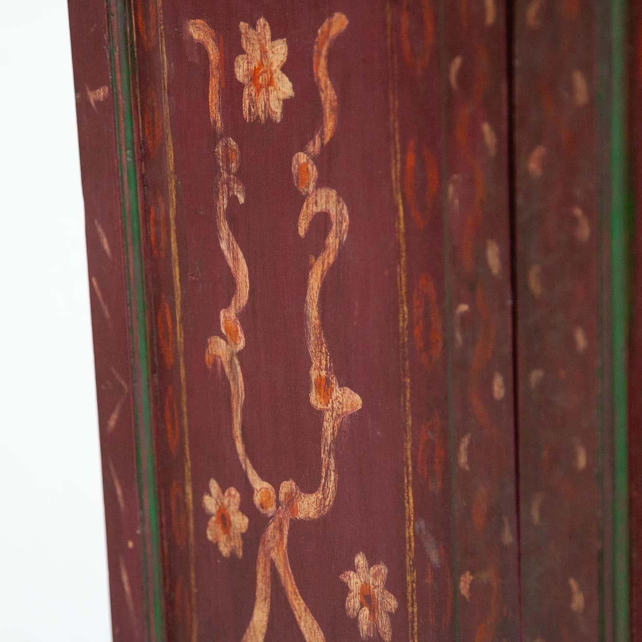 Antique Traditional Spanish Polychrome Wardrobe, circa 1930 For Sale 3