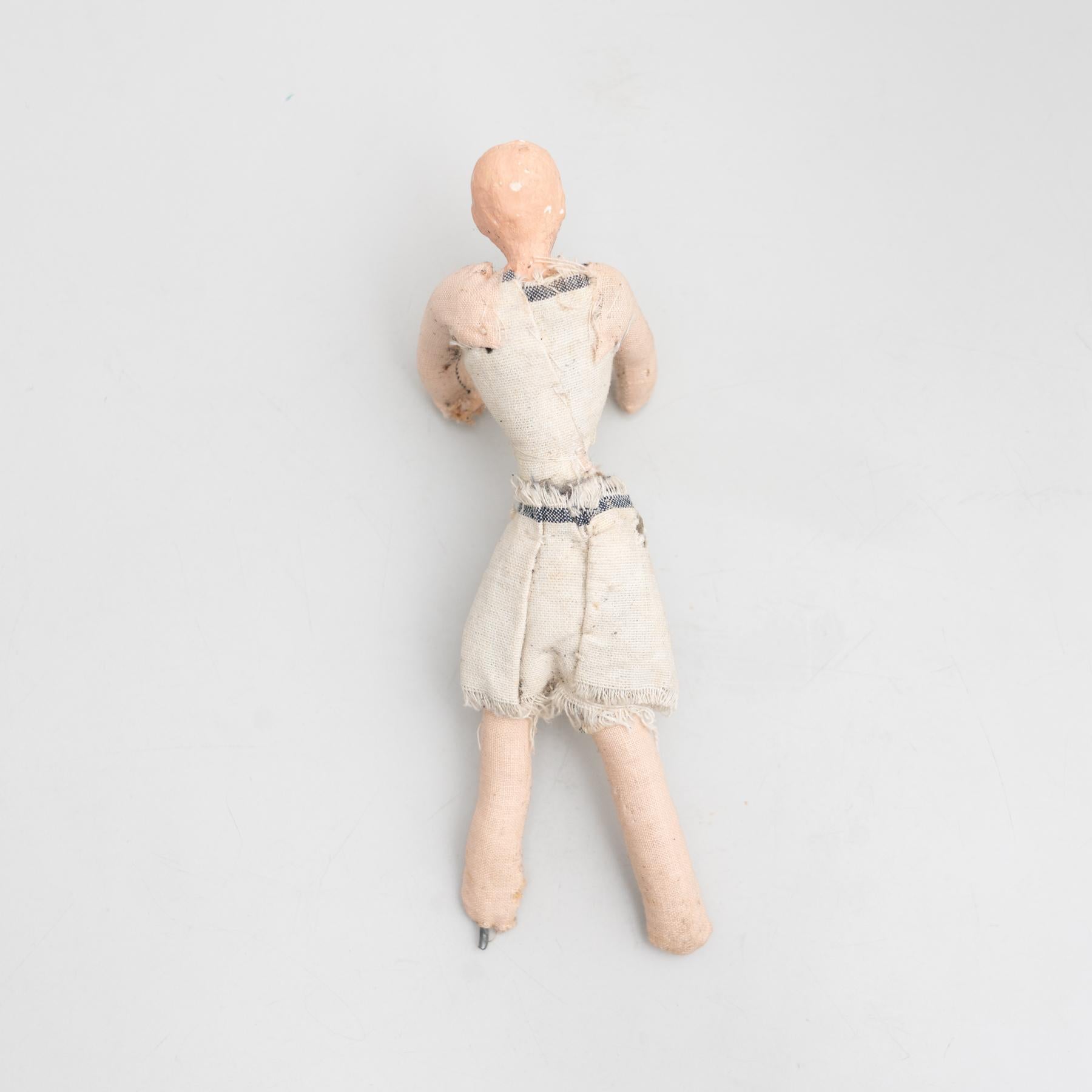 Ancienne poupée traditionnelle espagnole Rag Doll, vers 1920 en vente 5
