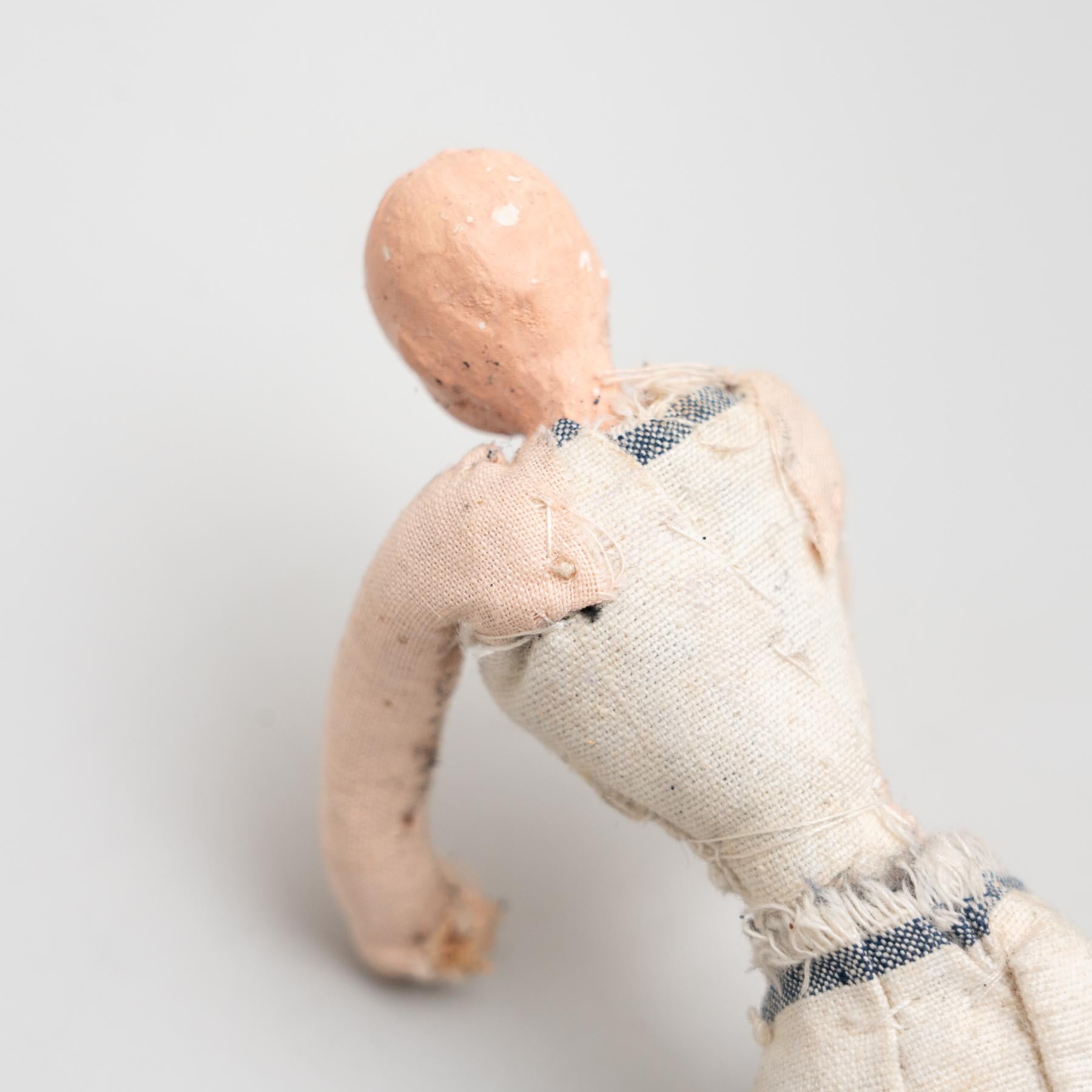 Antike, traditionelle spanische Rag Doll, um 1920 im Angebot 7