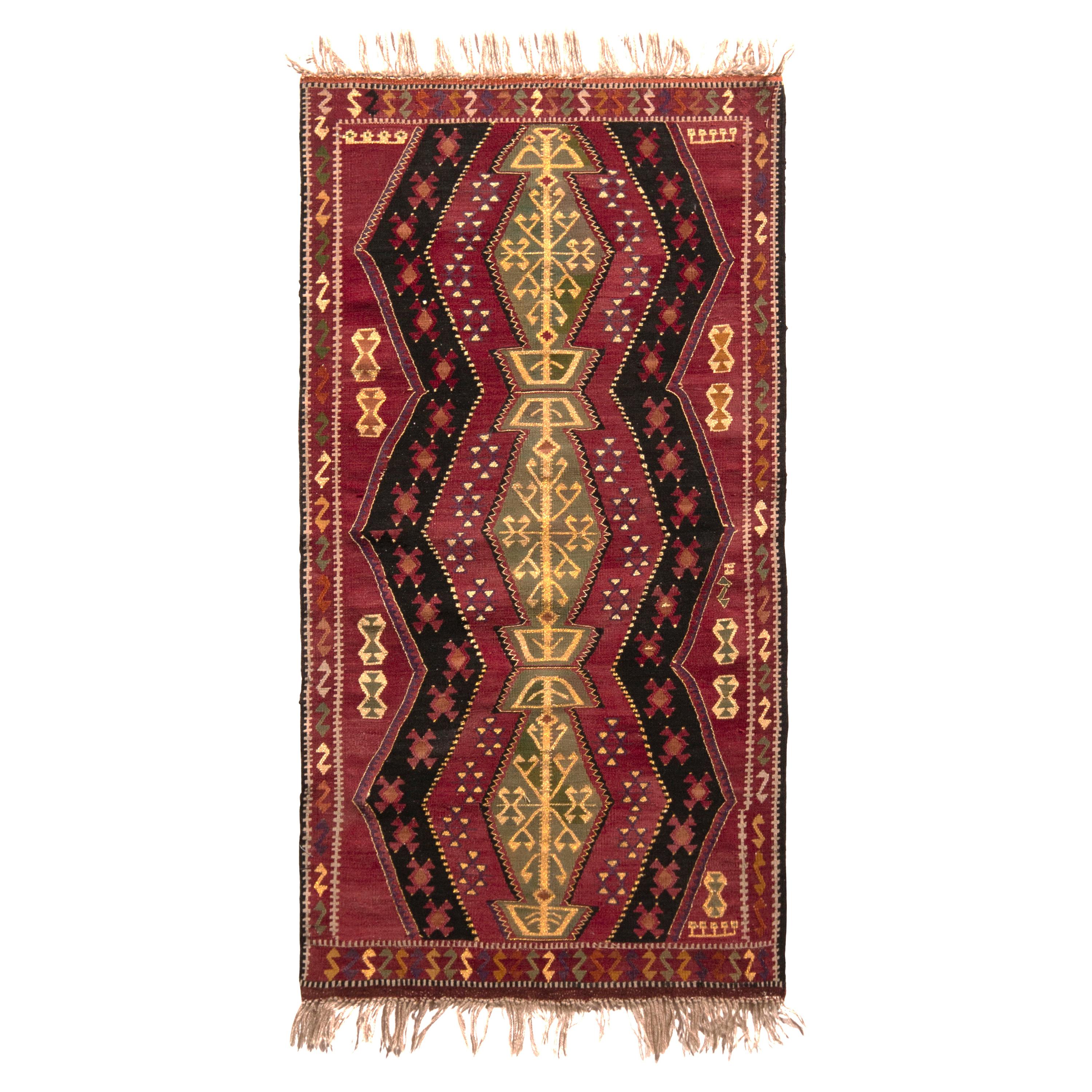 Antiker, traditioneller türkischer roter Wollteppich mit geometrischem Muster von Teppich & Kelim