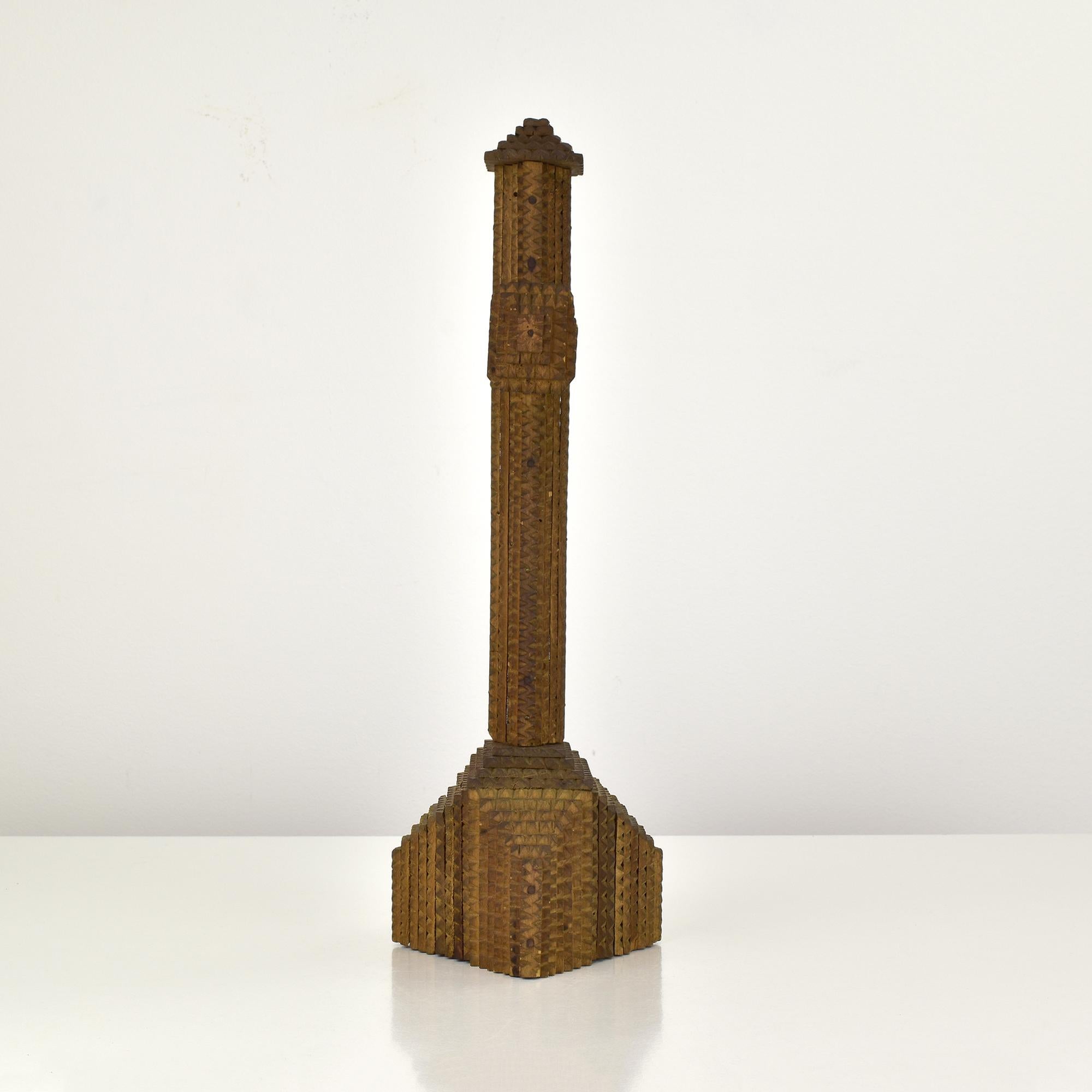 Antiguo Crucifijo Tramp Art de Madera, Cruz de Arte Popular, circa 1880 en Bueno estado para la venta en Bad Säckingen, DE