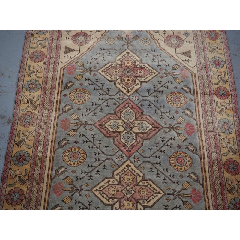 Tissage Ancien tapis de prière transylvanien, probablement copie de Tuduc roumain, vers 1920 en vente