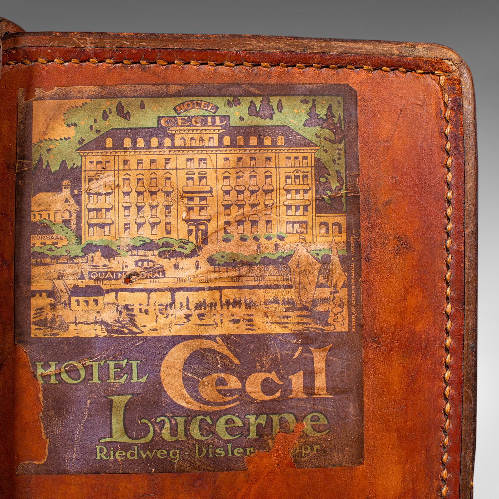 Antique Travel Suitcase, English, Leather Gentleman’s Case, Edwardian, C.1910 For Sale 4