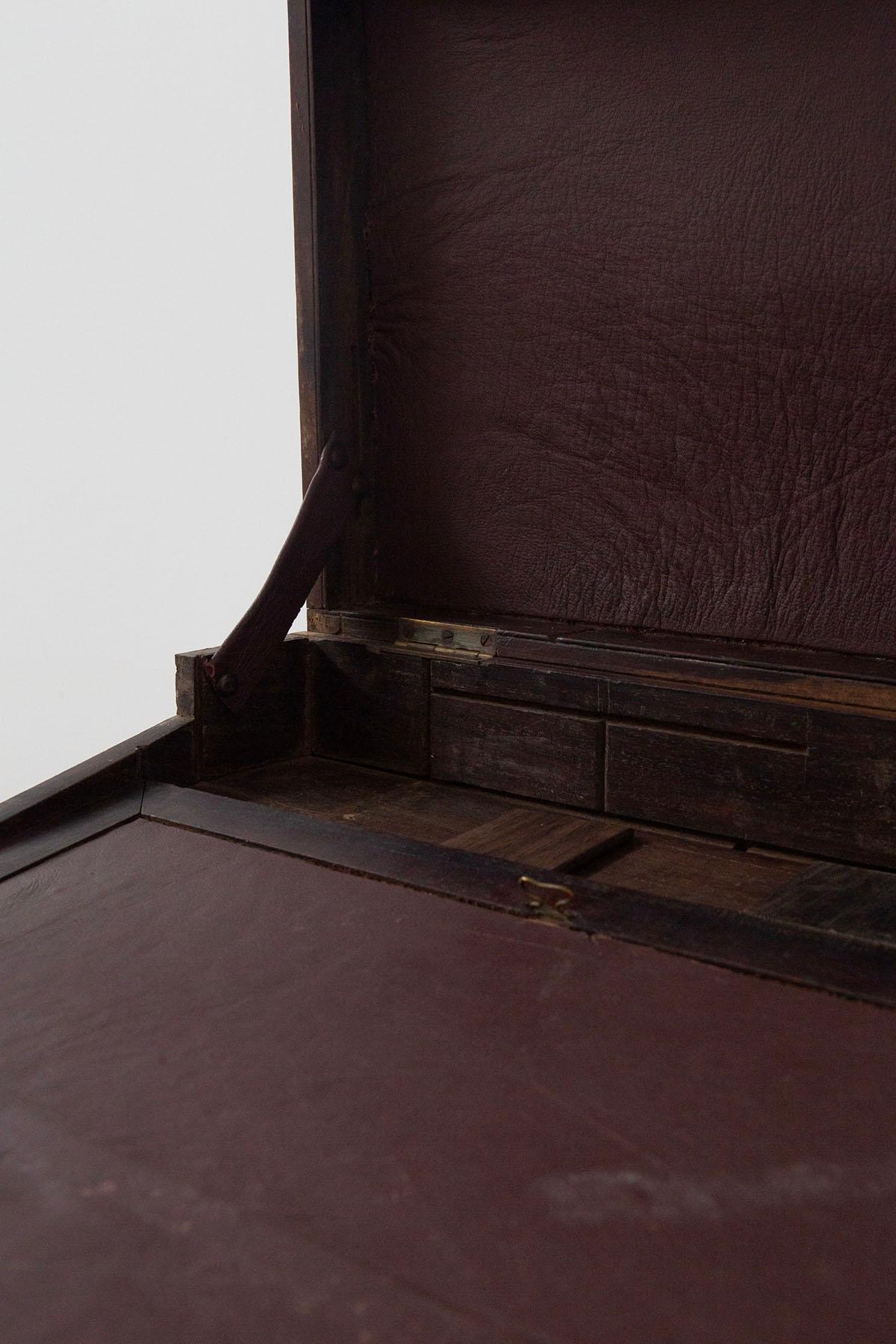 Antique travel writing desk that belonged to SIR FAIYAZ ALI KHAN 6