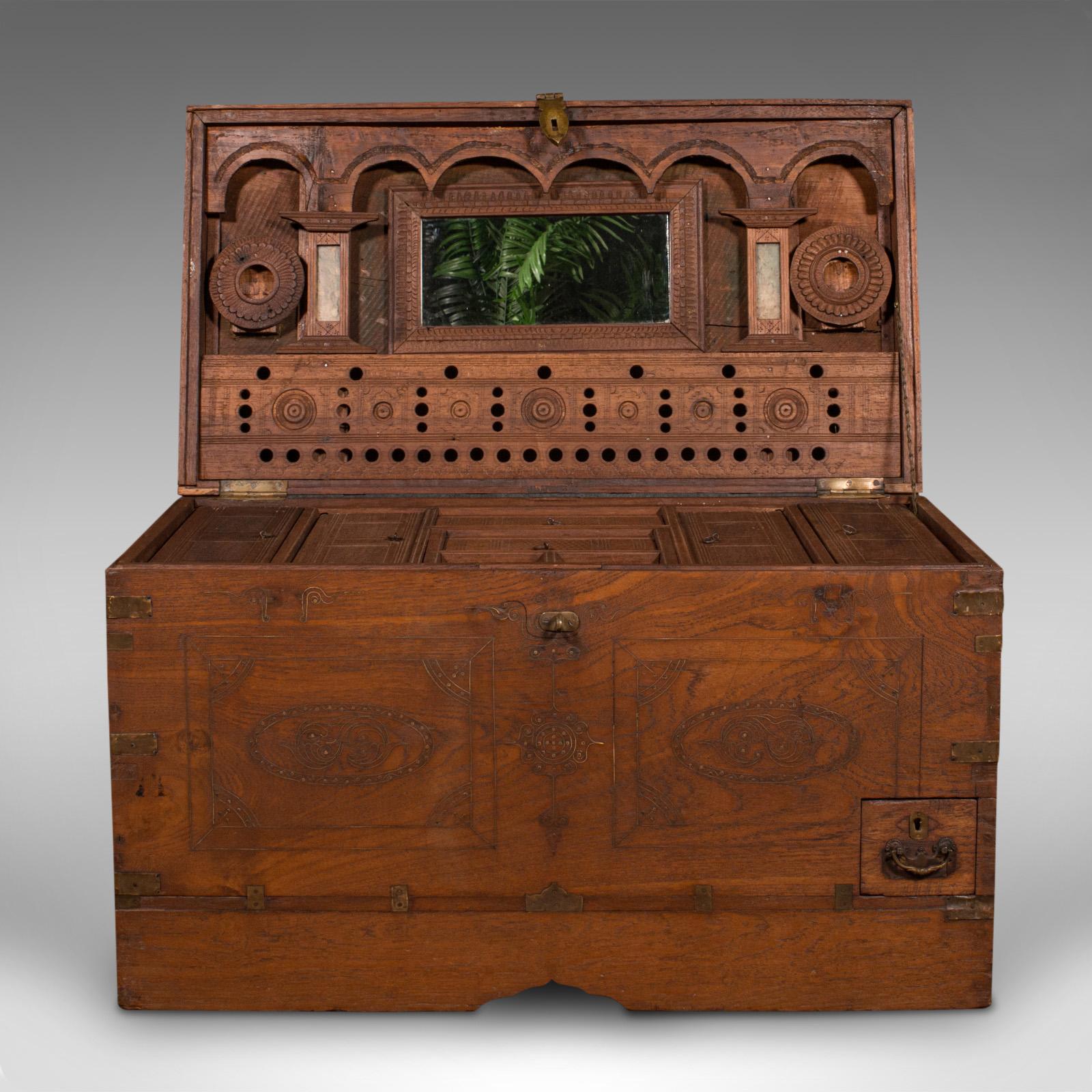 Antique Travelling Cleric's Chest, Anglo Indian, Teak, Colonial Trunk, Victorian In Good Condition For Sale In Hele, Devon, GB