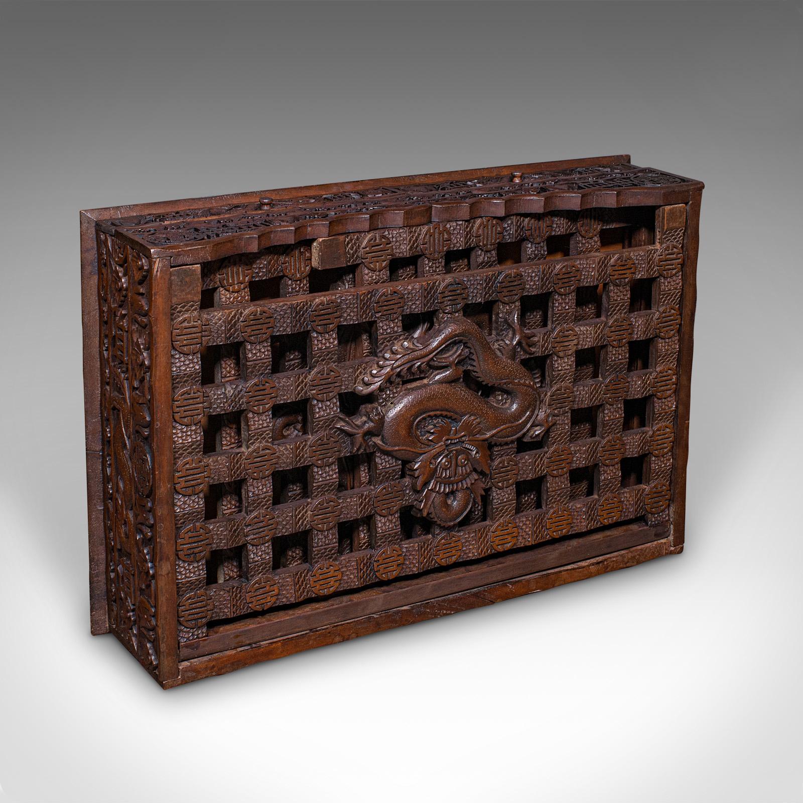 Ancien autel de commerçant ambulant, support en teck oriental, table pliante, victorien en vente 4