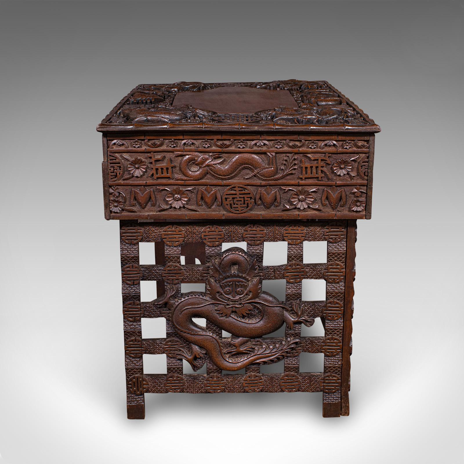 Fin du XIXe siècle Ancien autel de commerçant ambulant, support en teck oriental, table pliante, victorien en vente